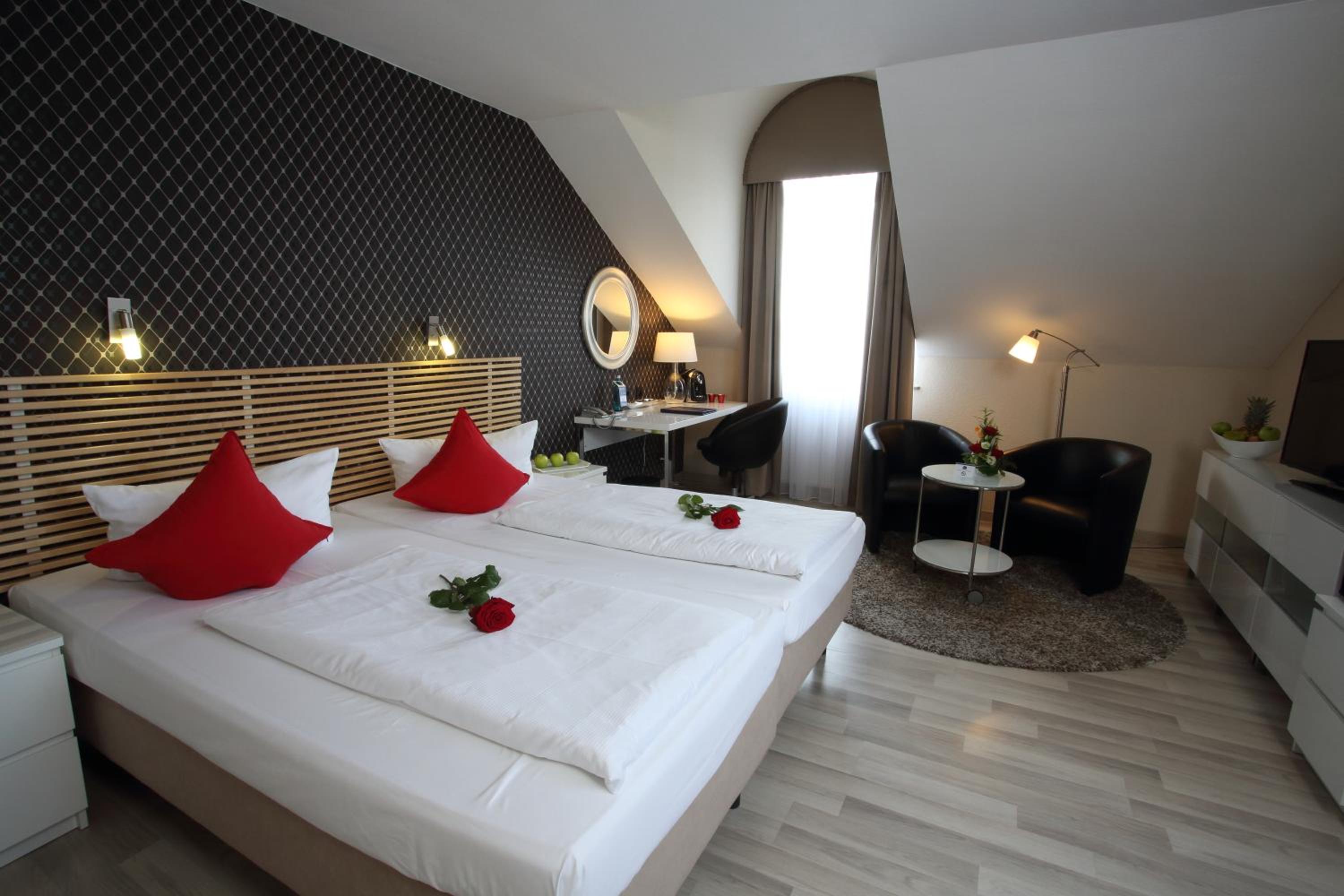 Superior Twin Room - Photo 10