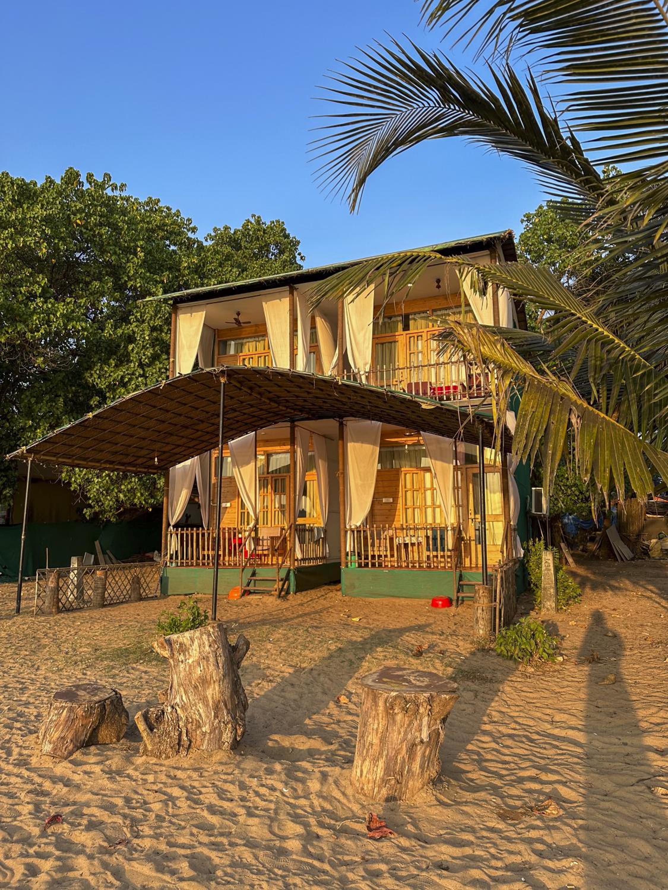 Deluxe Double Room with Balcony and Sea View photo 2