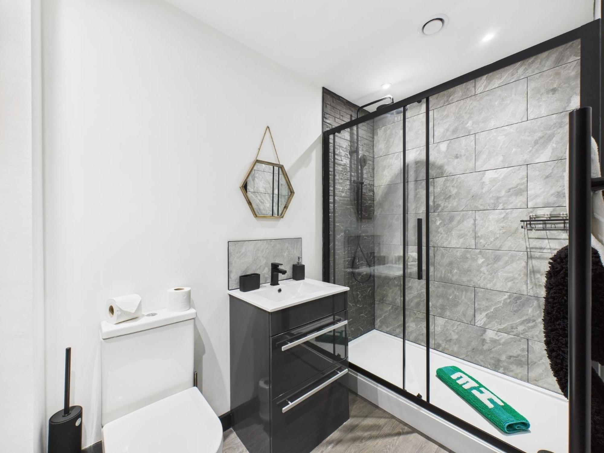 Three-Bedroom Standard Apartment