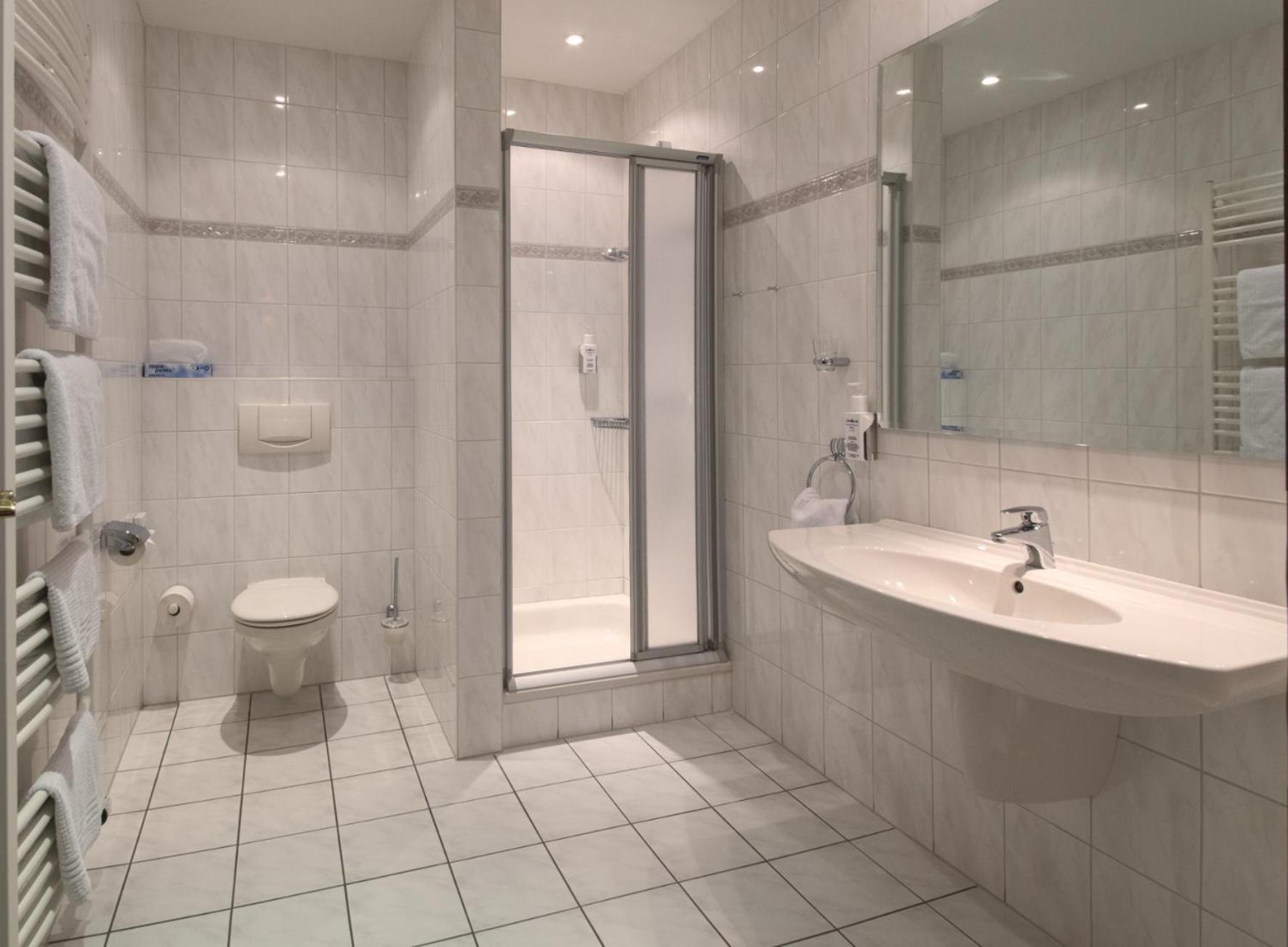 One-Bedroom Apartment with Garden View photo 3