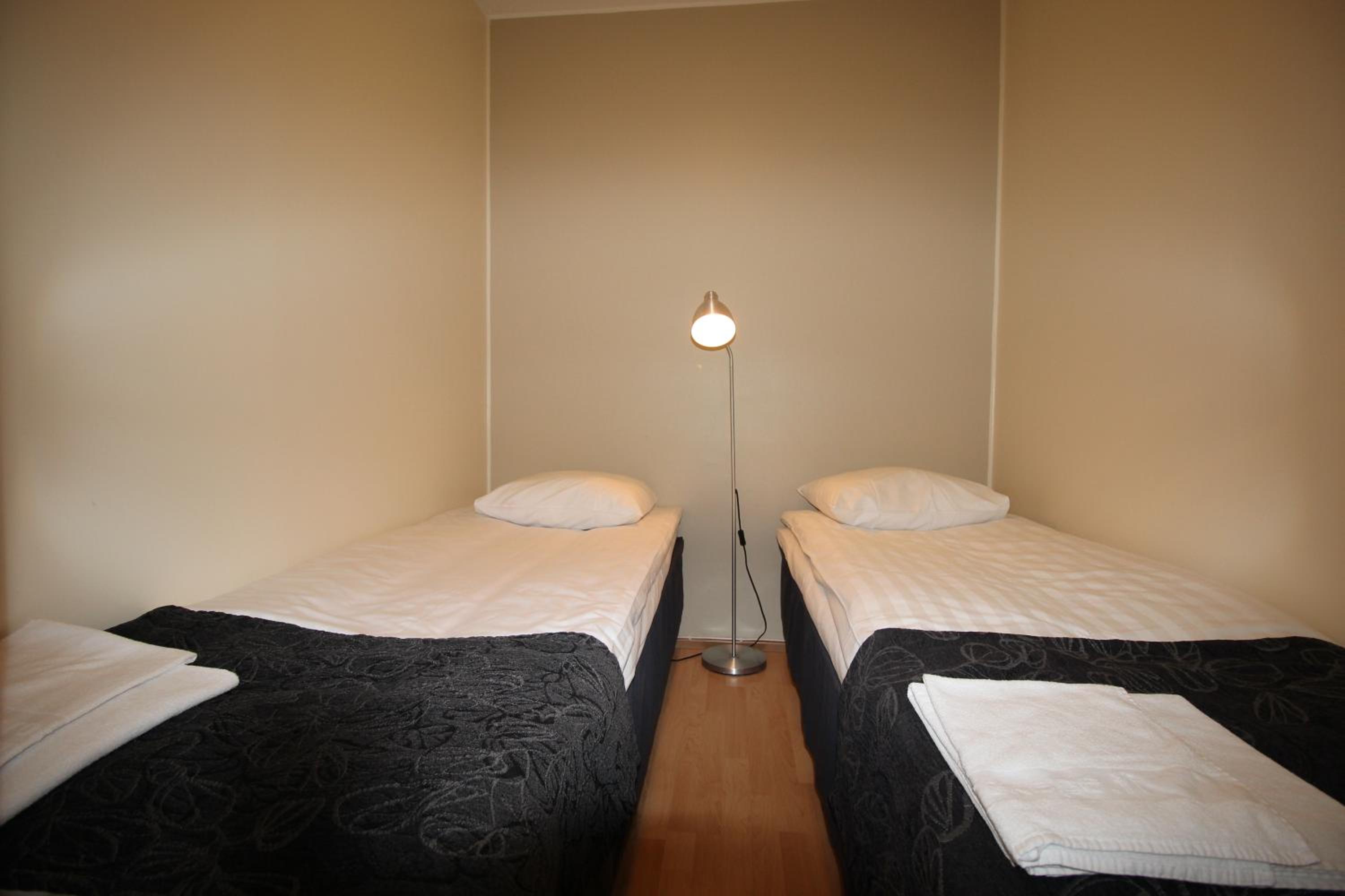 Three-Bedroom Apartment - Photo 10