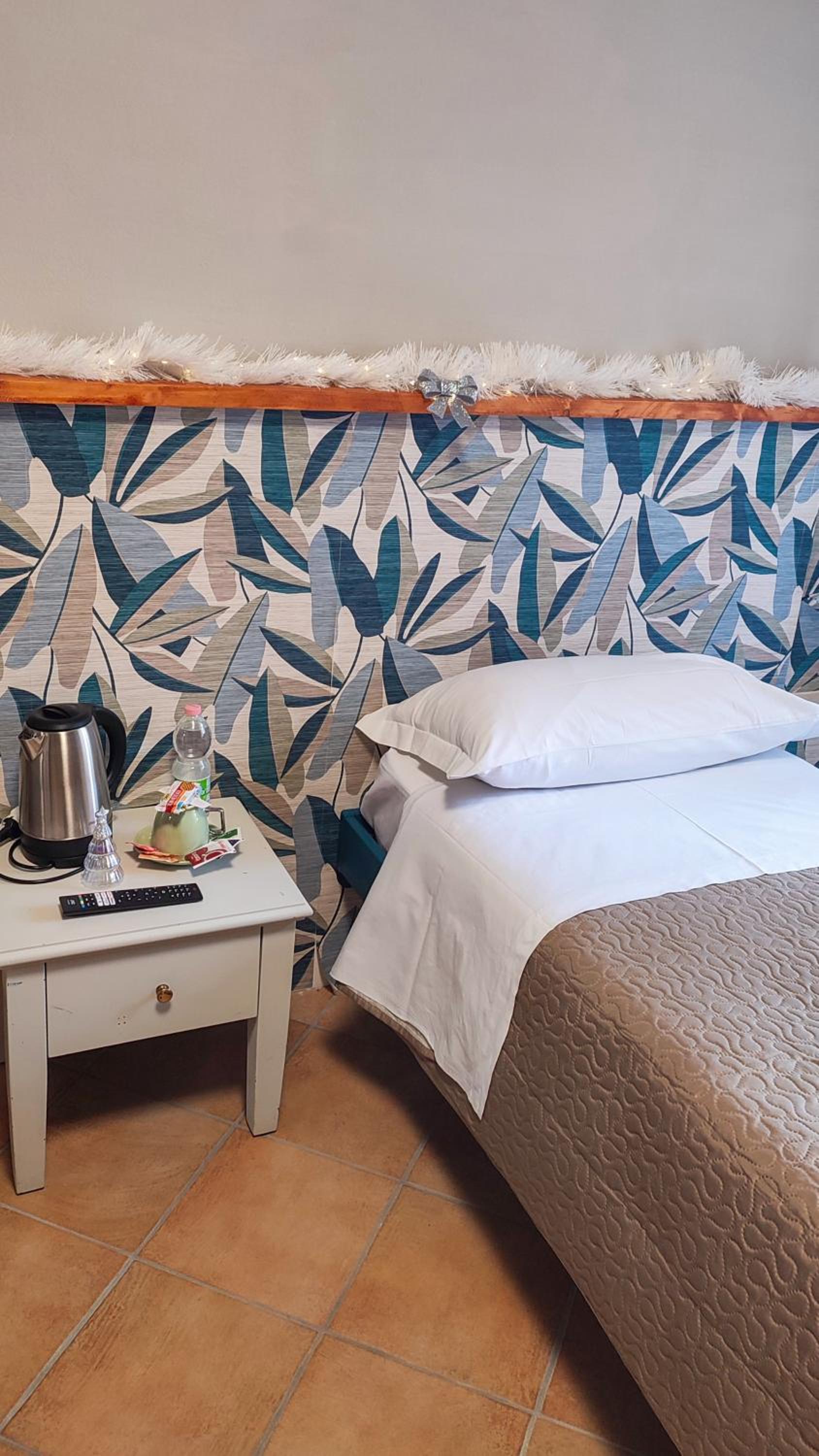 Single Room with Private Bathroom