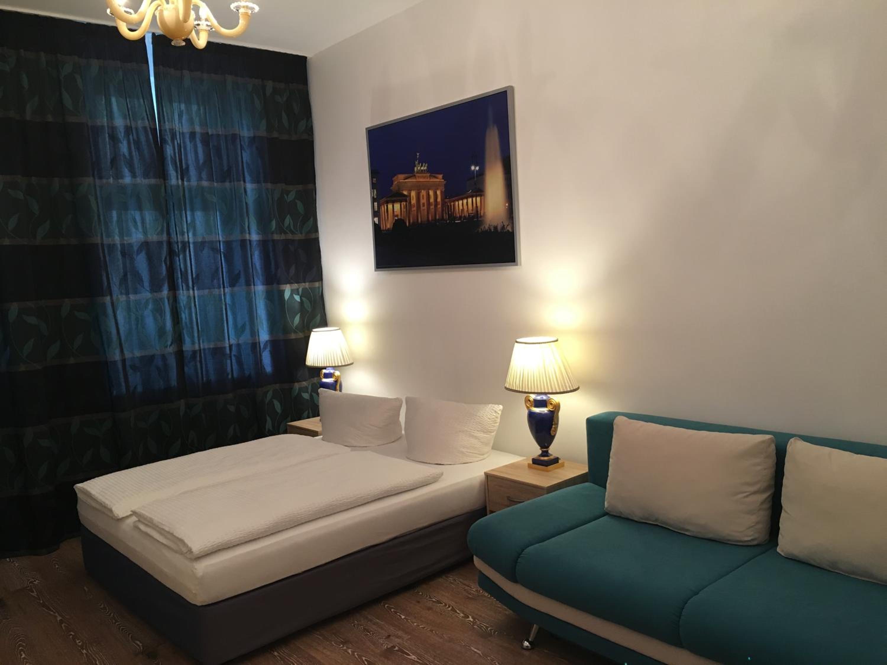 Comfort Apartment with Kitchen and own Bathroom photo 1