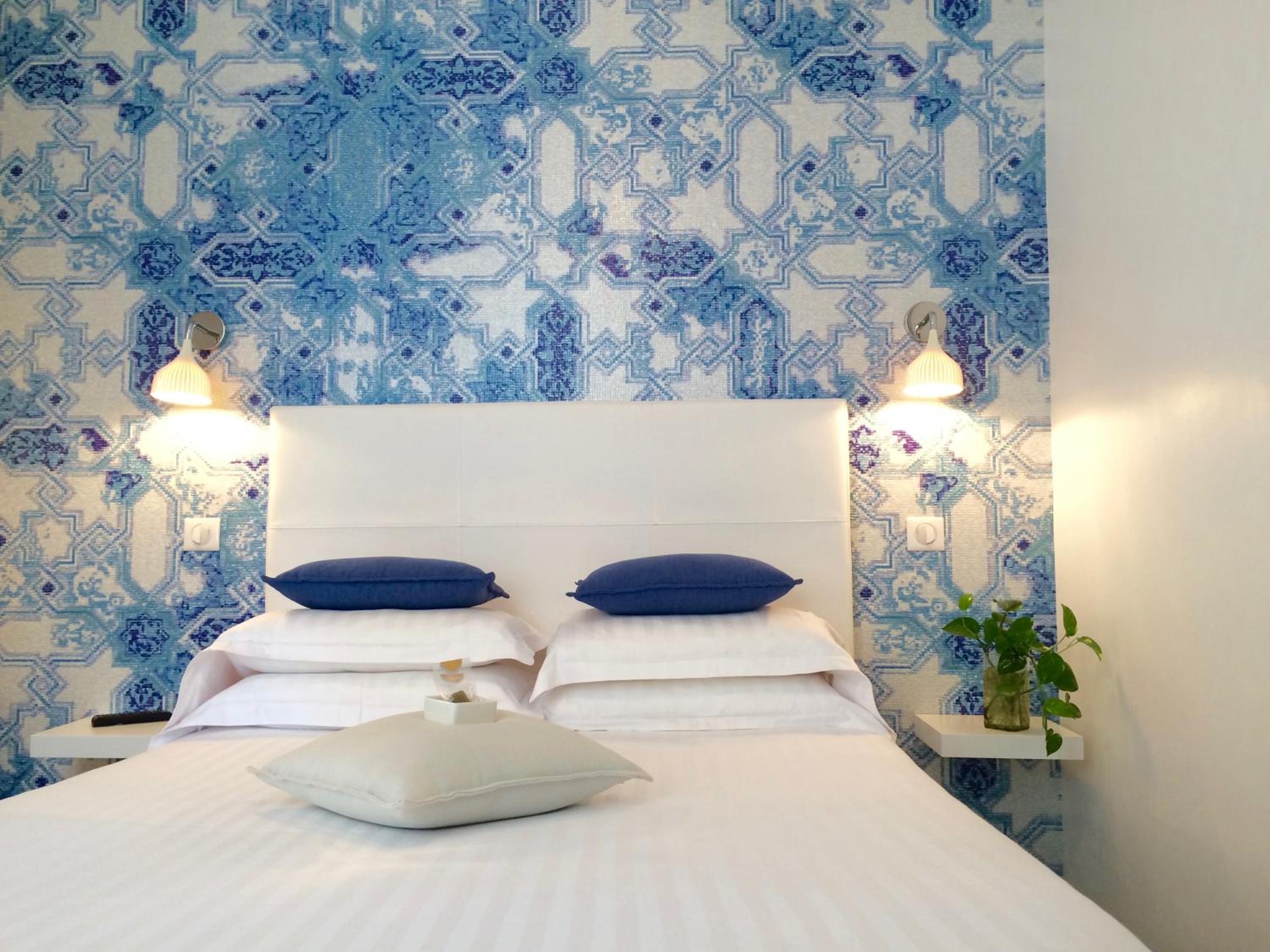 Standard Double Room (without Hot Tub) thumbnail 6
