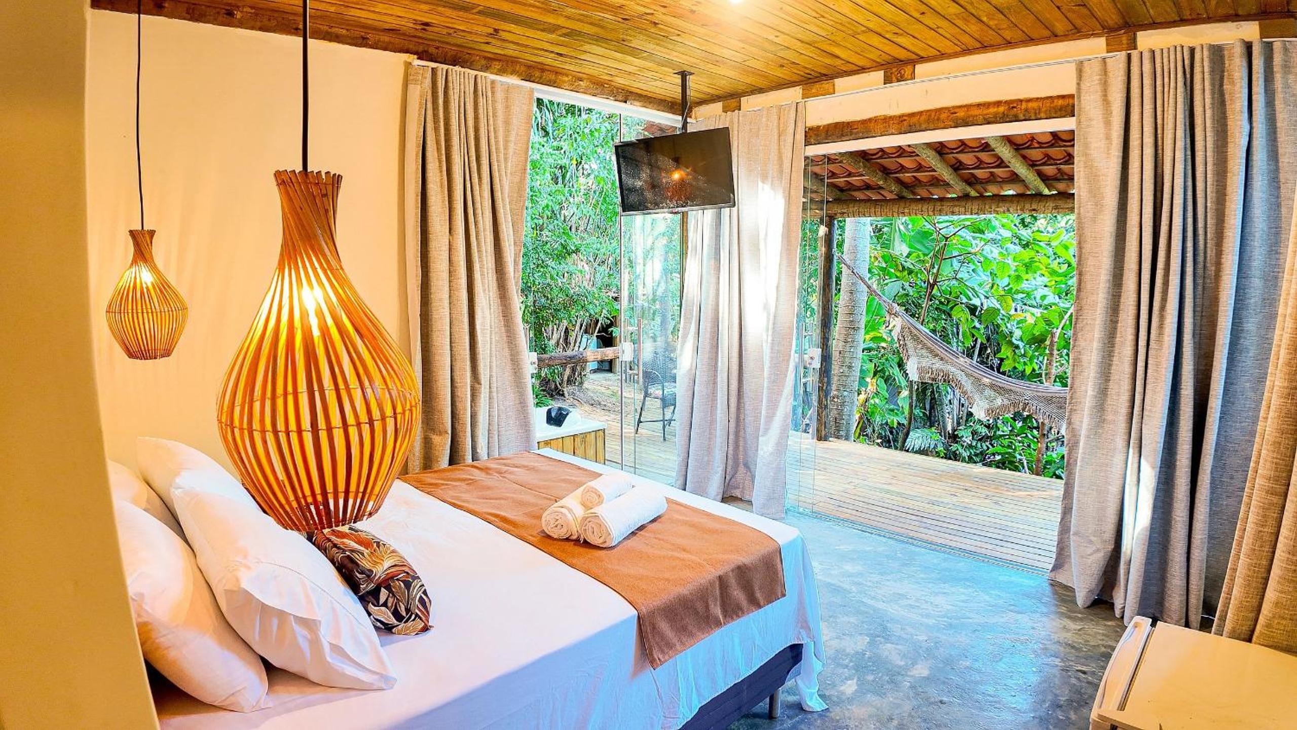Large Double Room - Photo 13