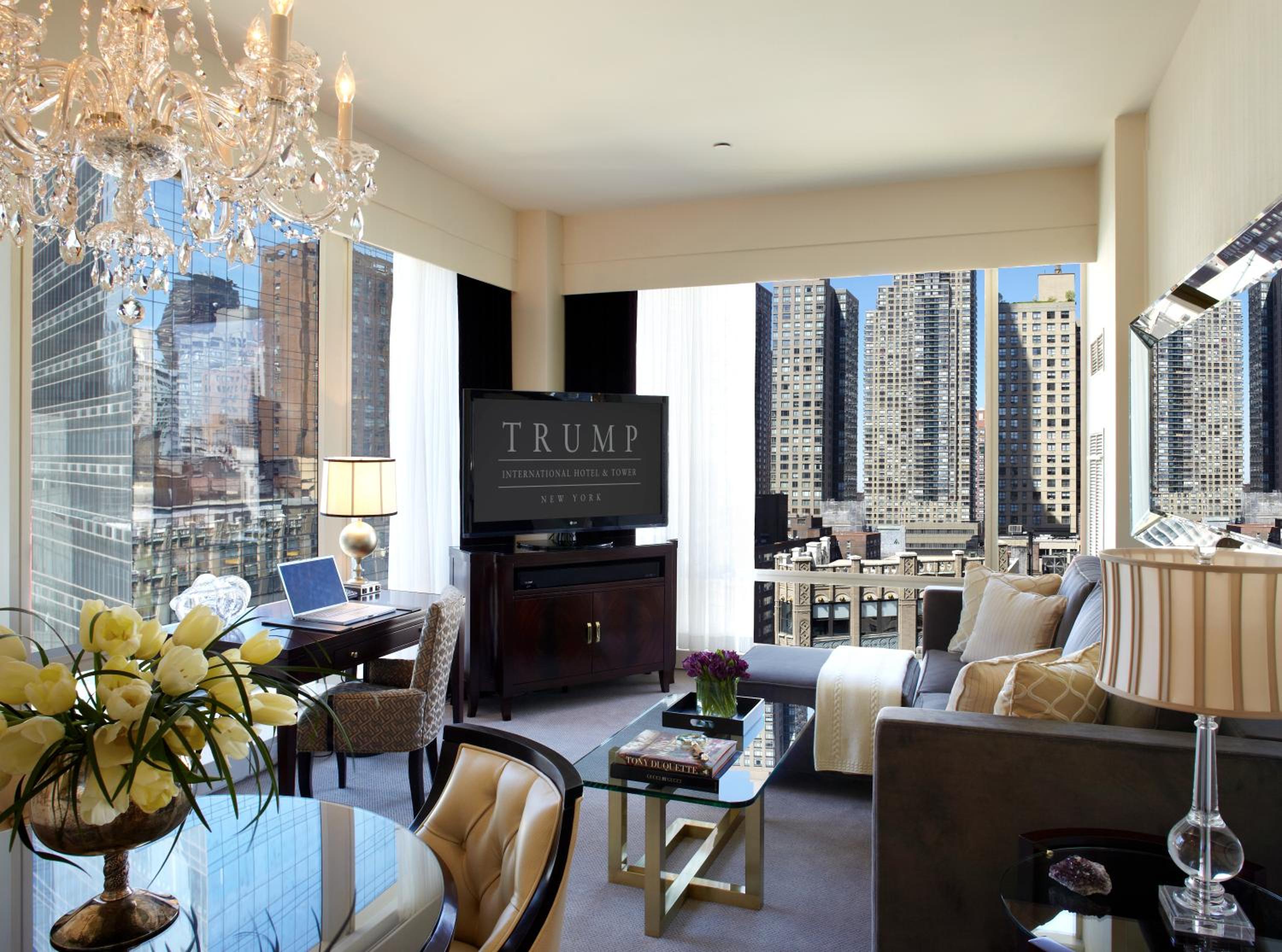 Executive One-Bedroom Suite with City View