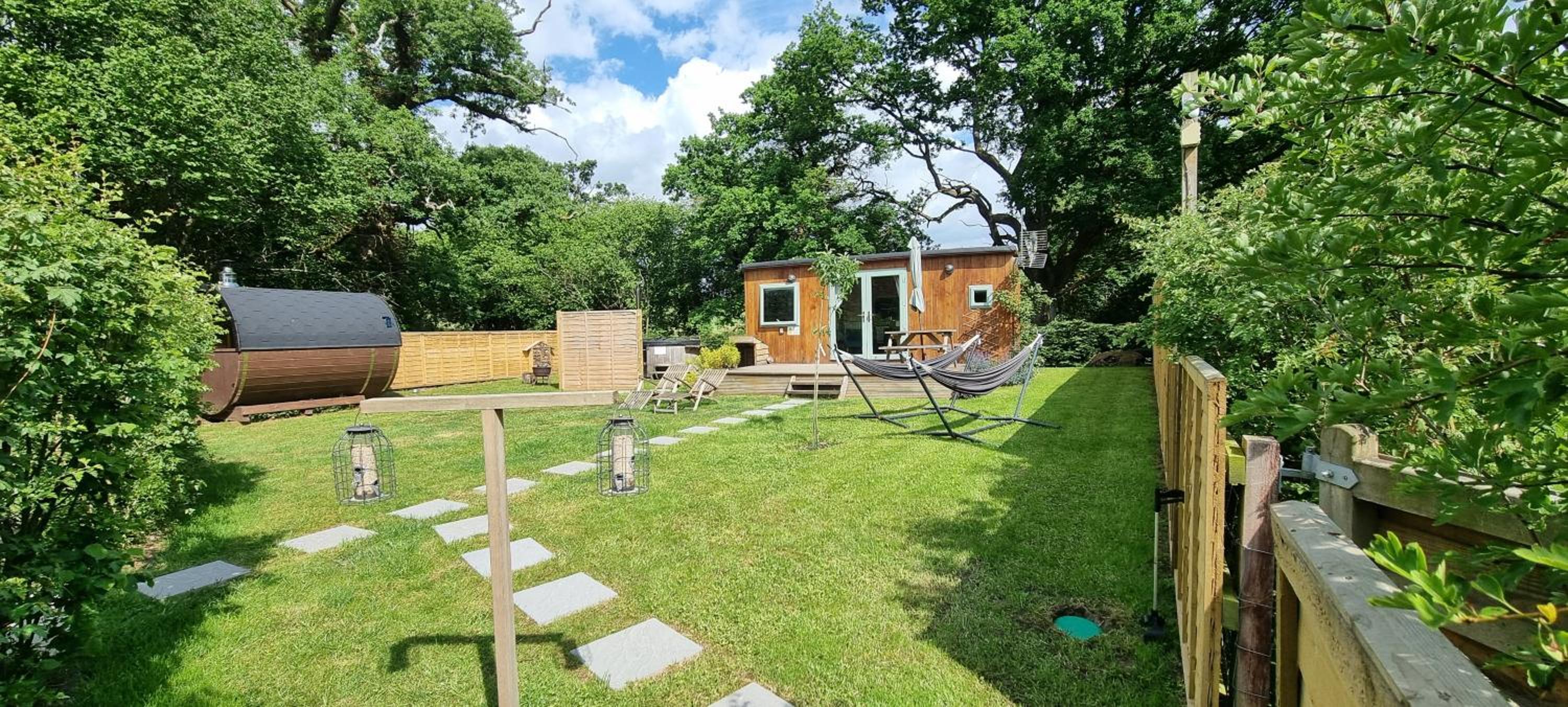 King Room with Garden View photo 3