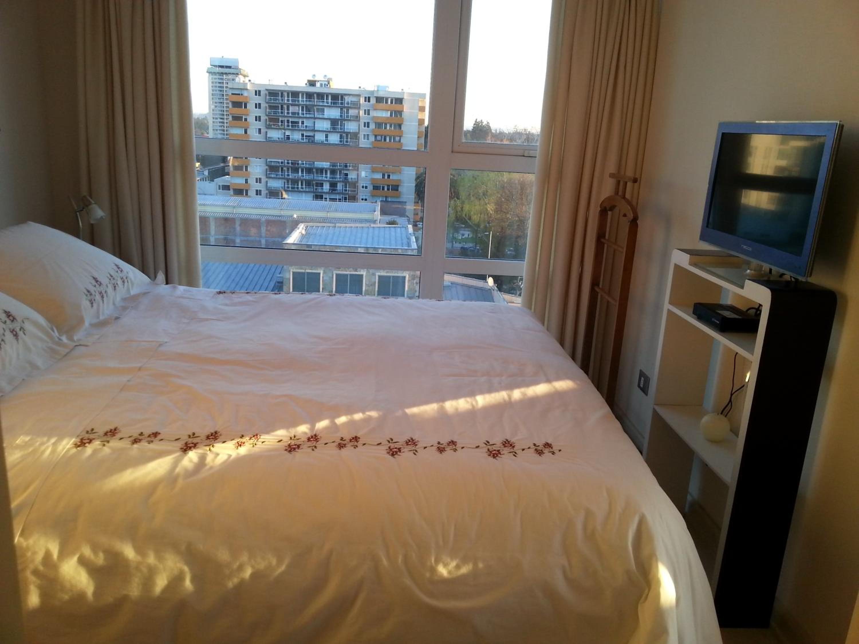 Apartment with Balcony photo 1