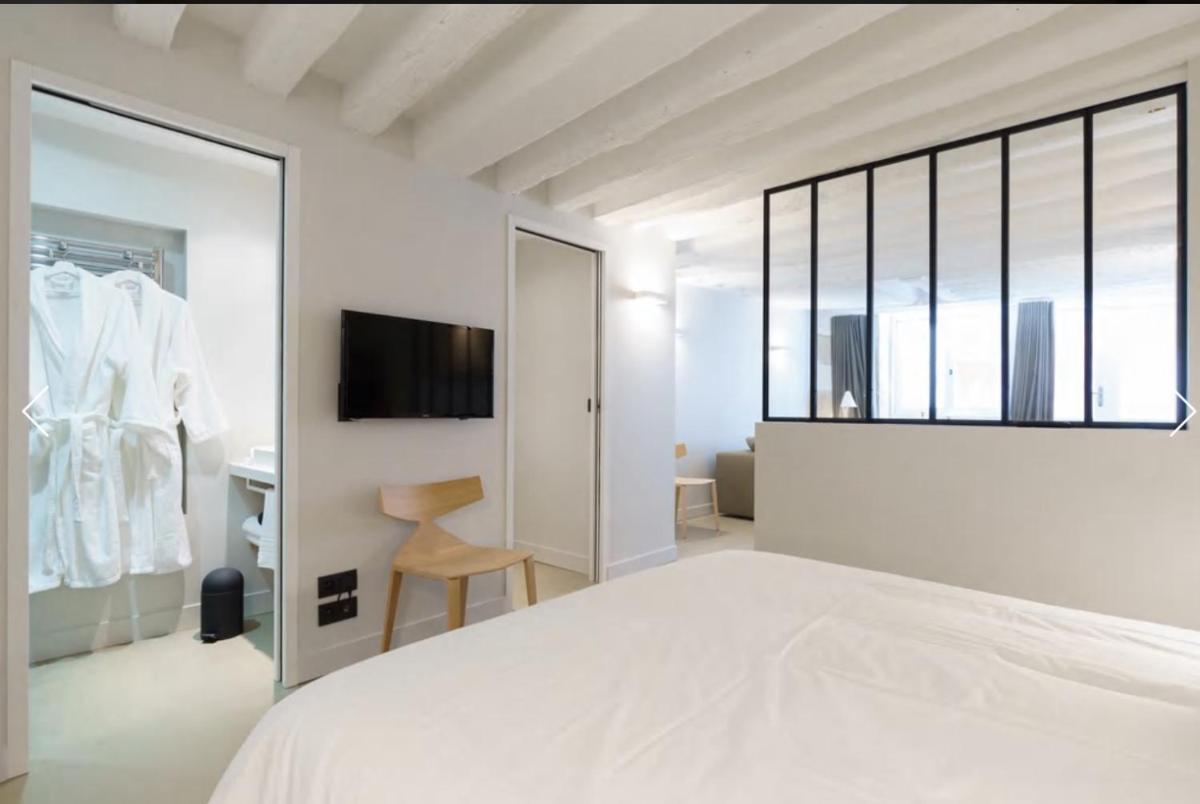 Apartment photo 3