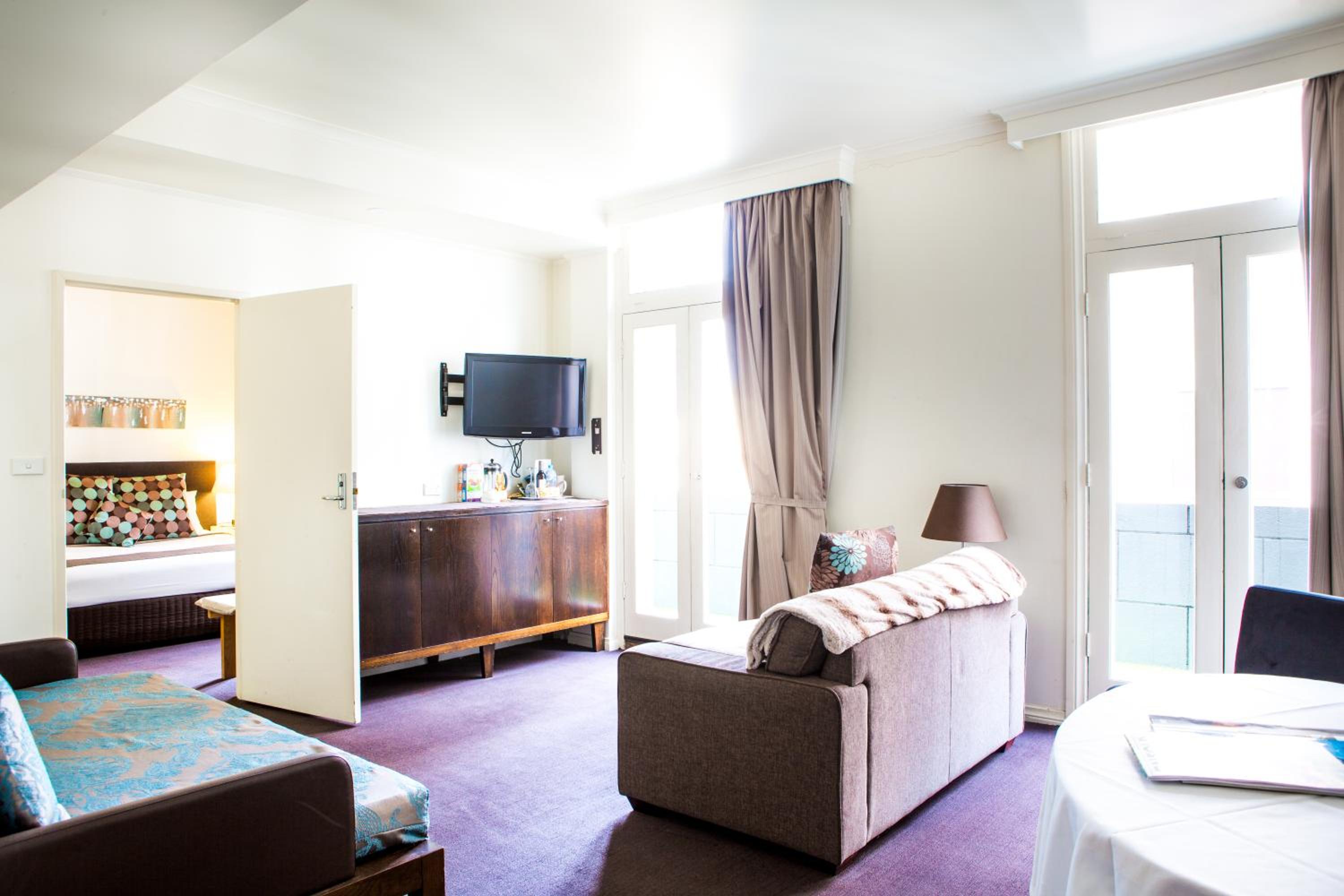 Deluxe Suite