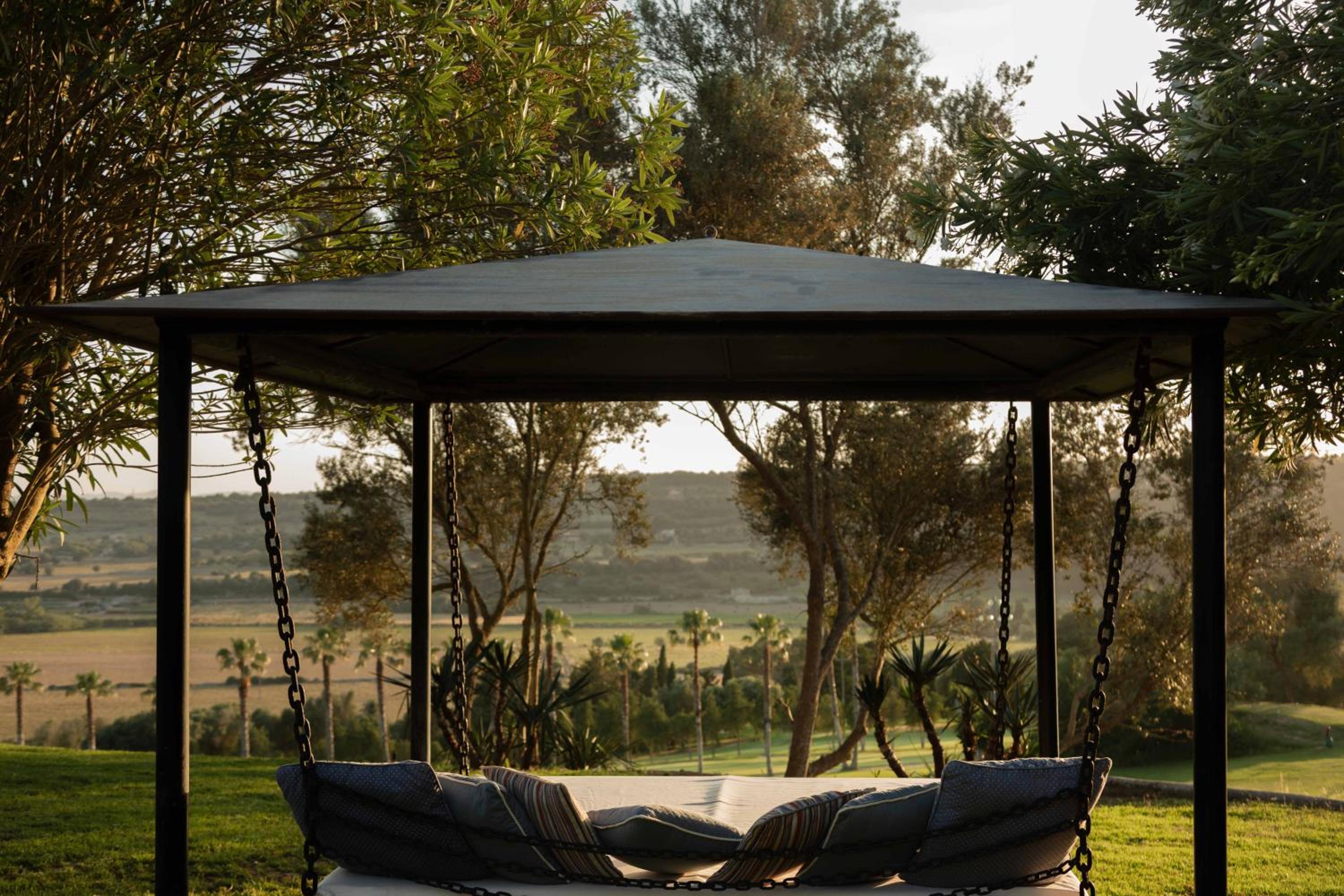 Junior Suite with Garden View photo 3