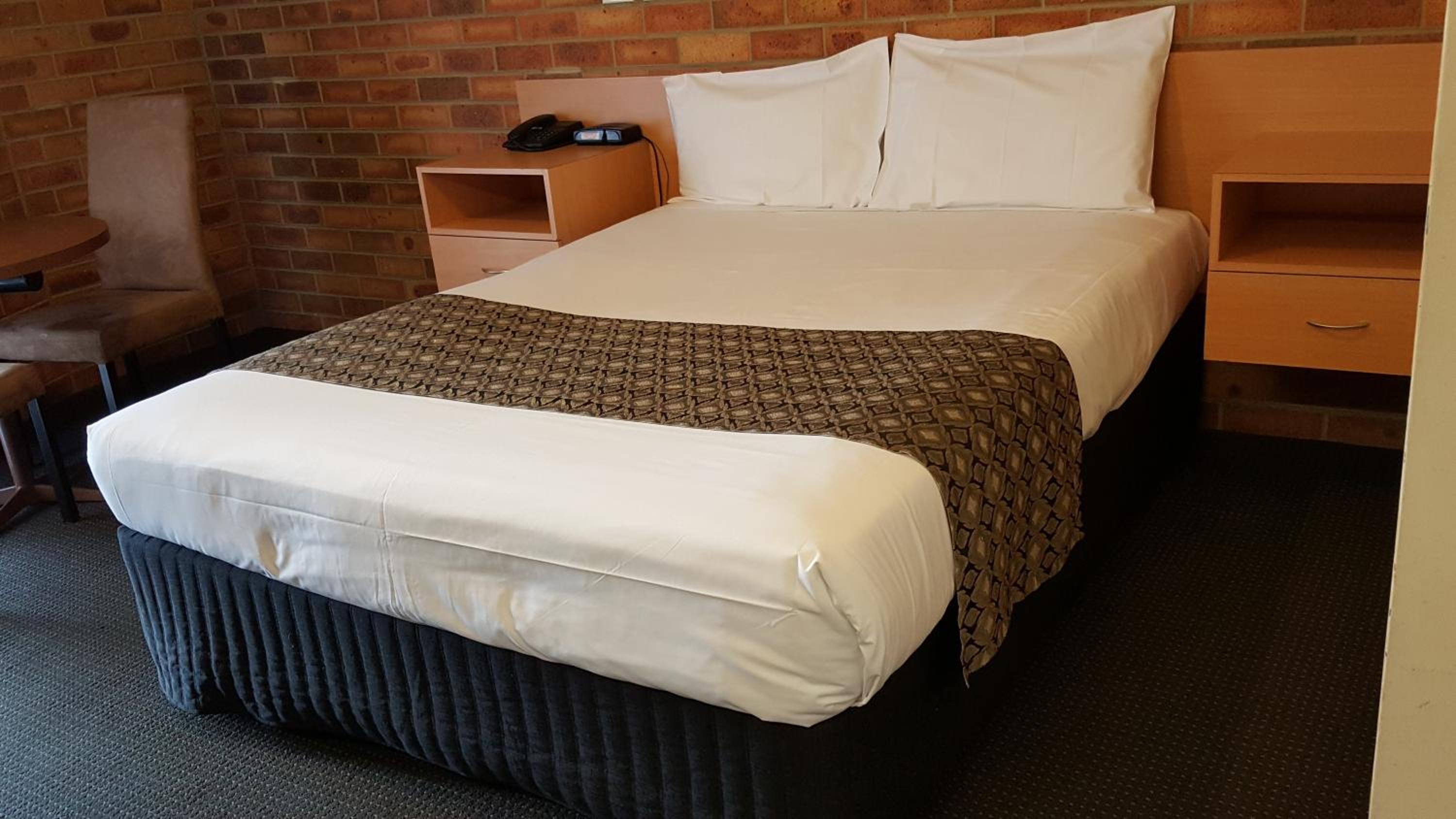 Deluxe Room - Photo 2