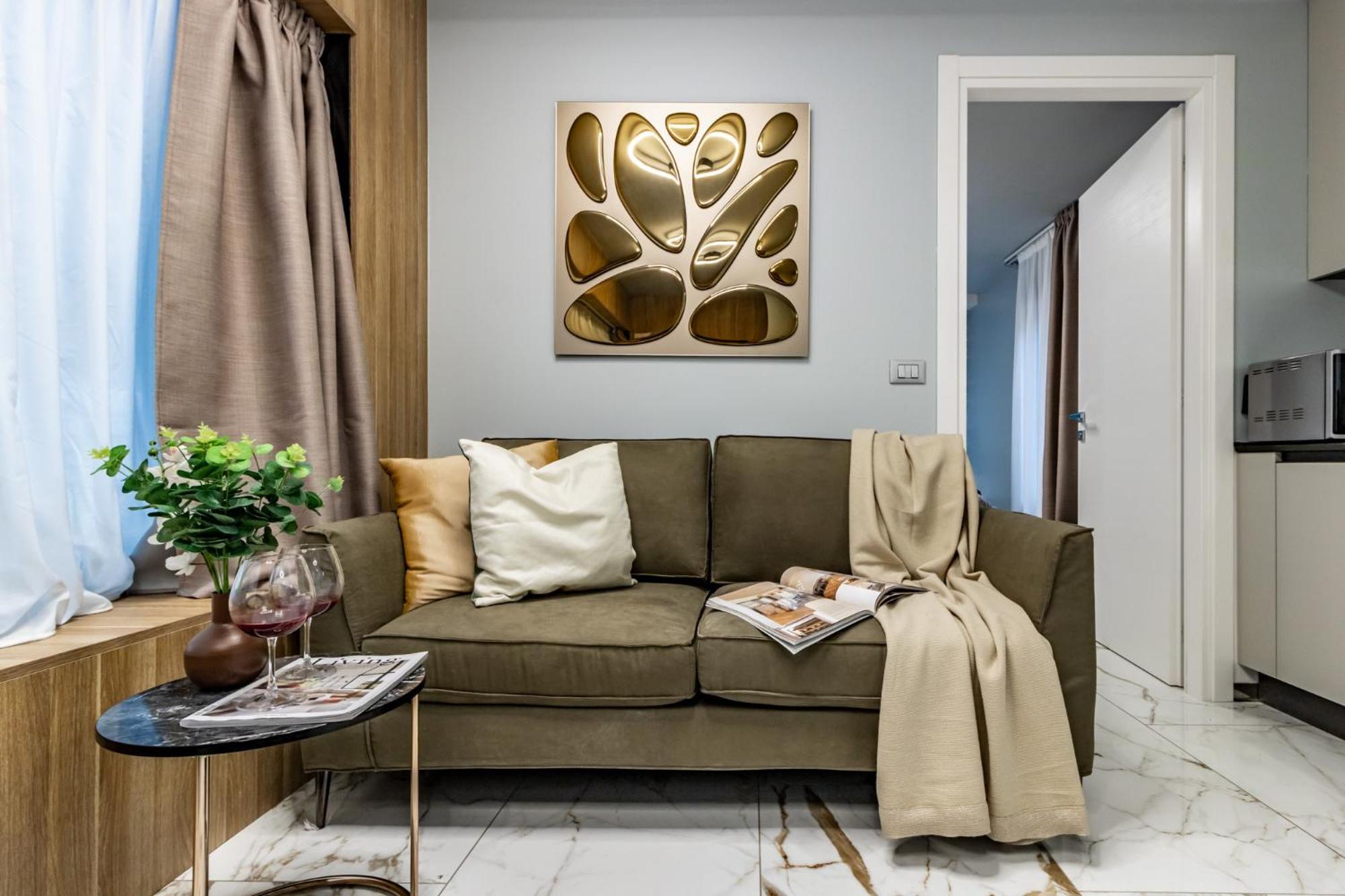 Superior Apartment