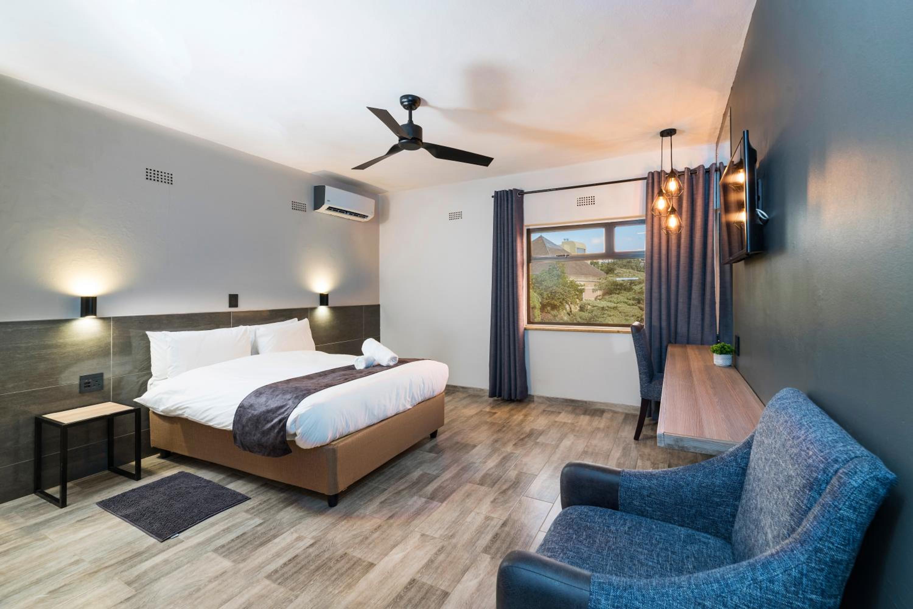 Deluxe Double Room - Photo 2