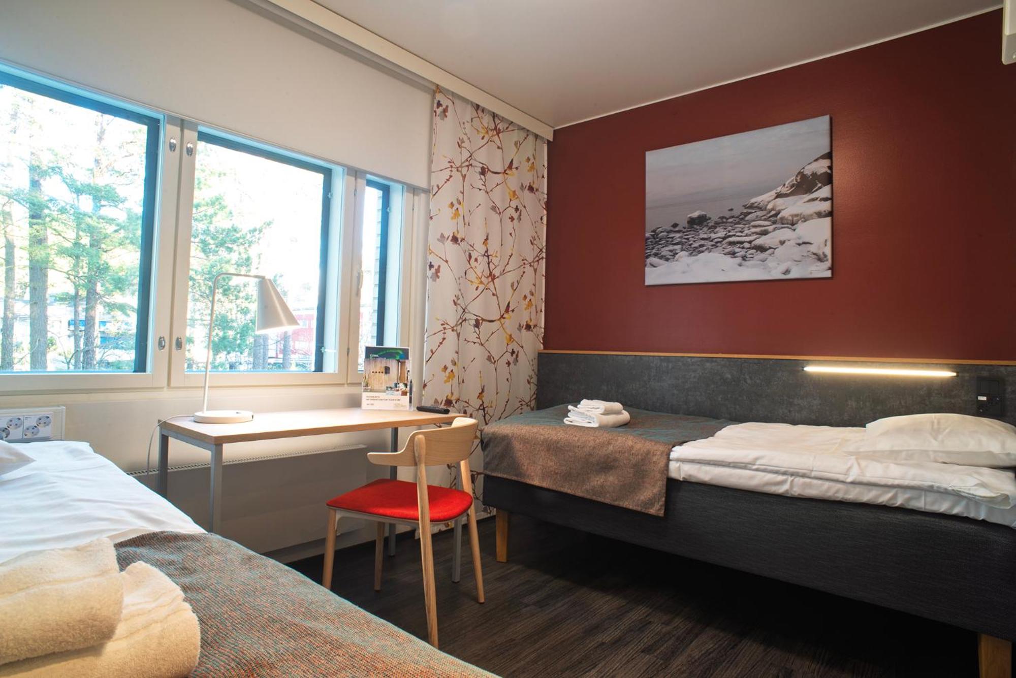 Twin Room with Extra Bed photo 2