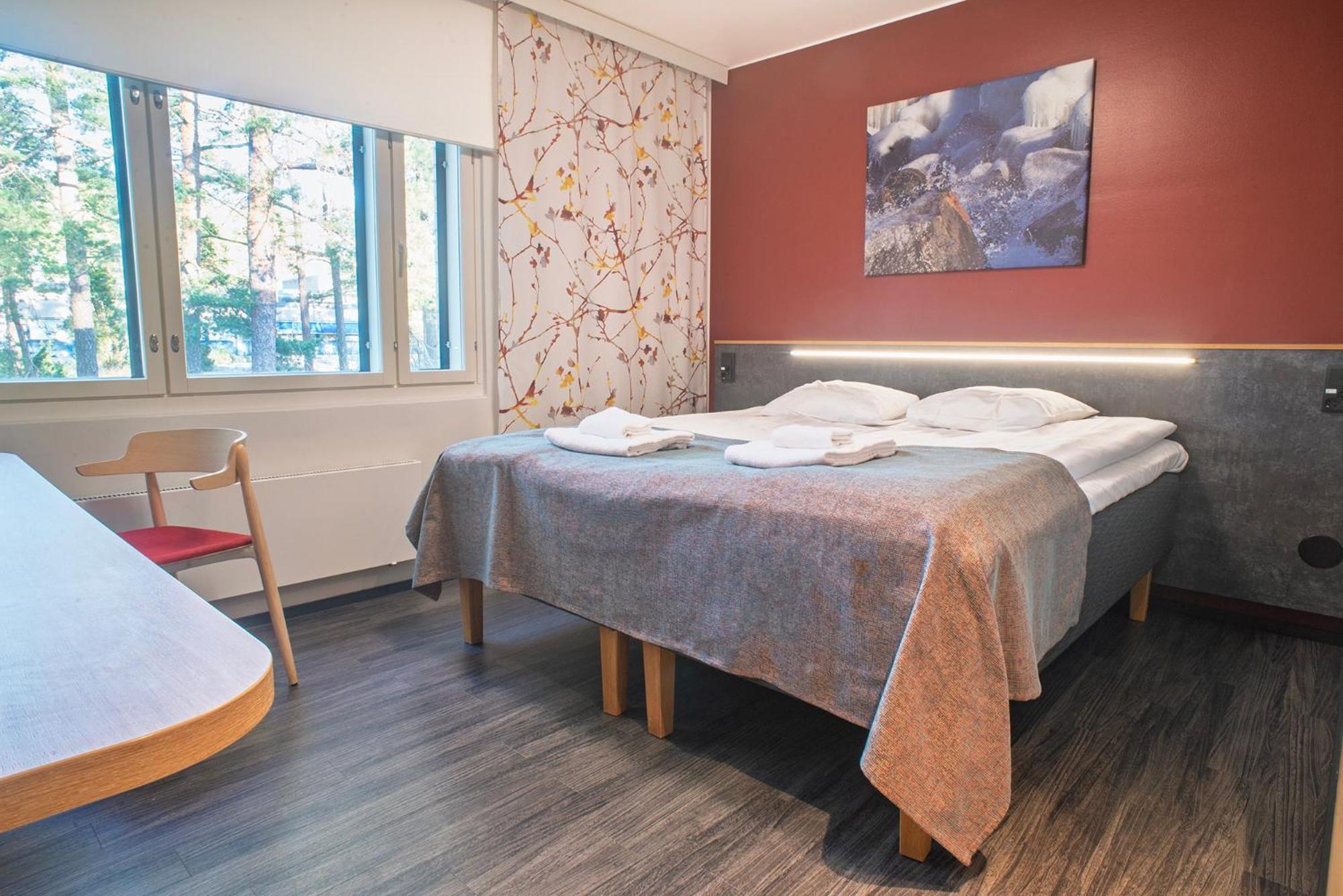 Twin Room with Extra Bed photo 1