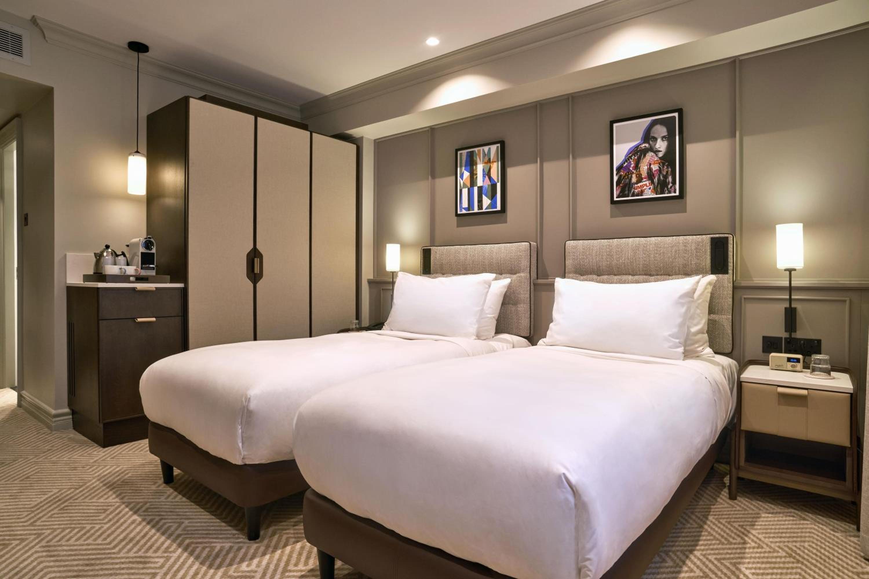 Standard Twin Room photo 1