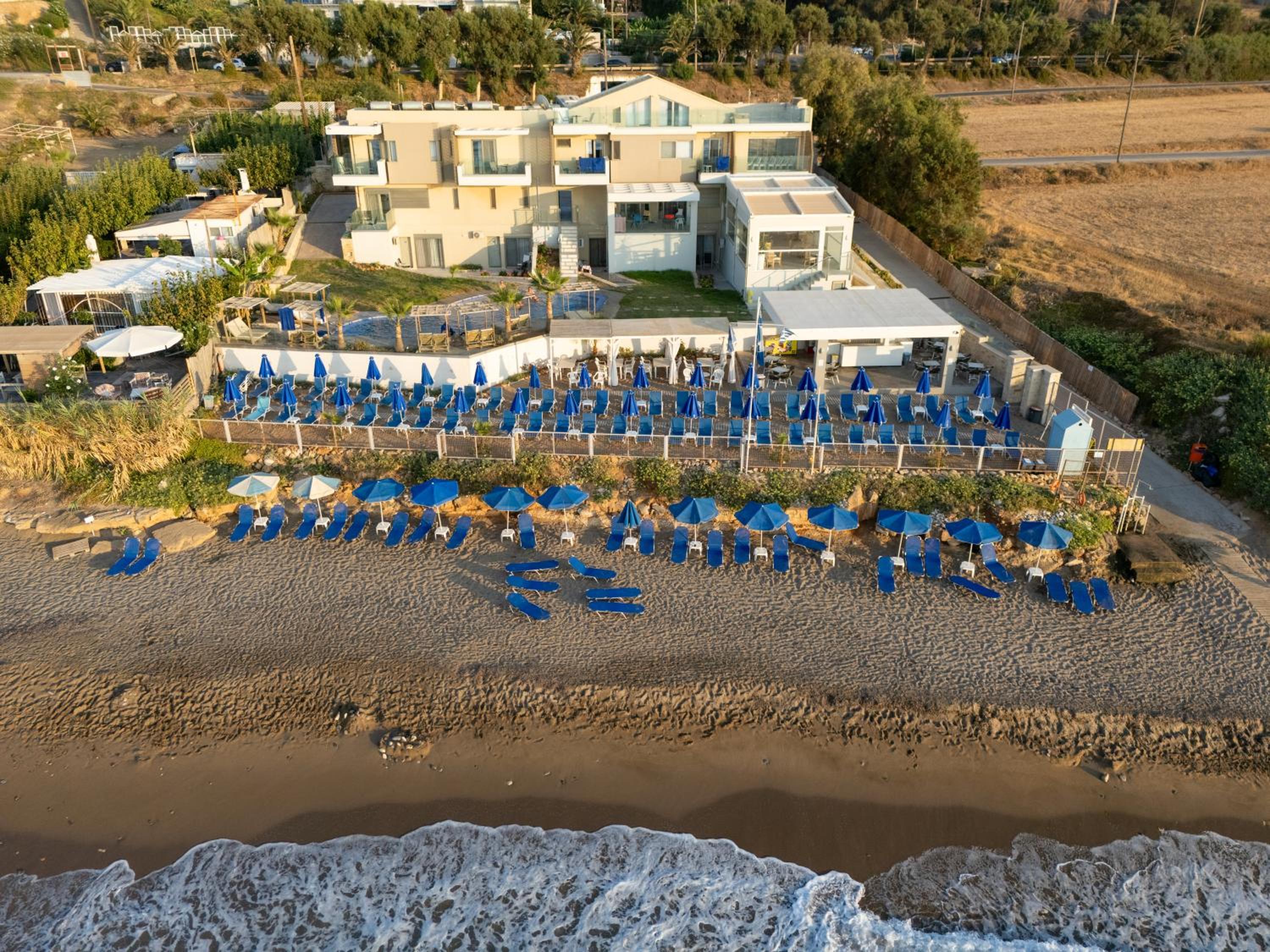 Deluxe Double or Twin Room with Sea View - Photo 2