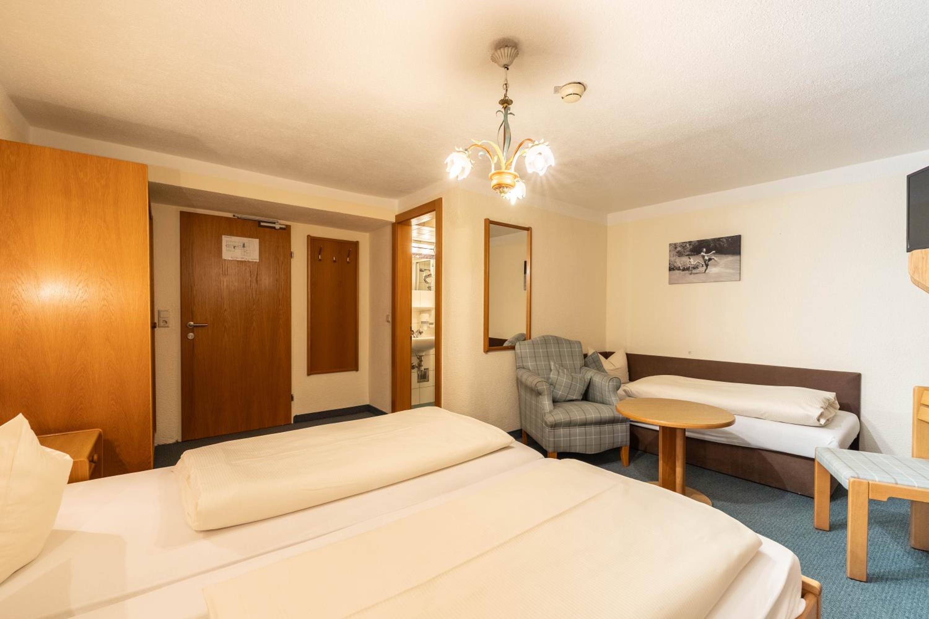 Triple Room