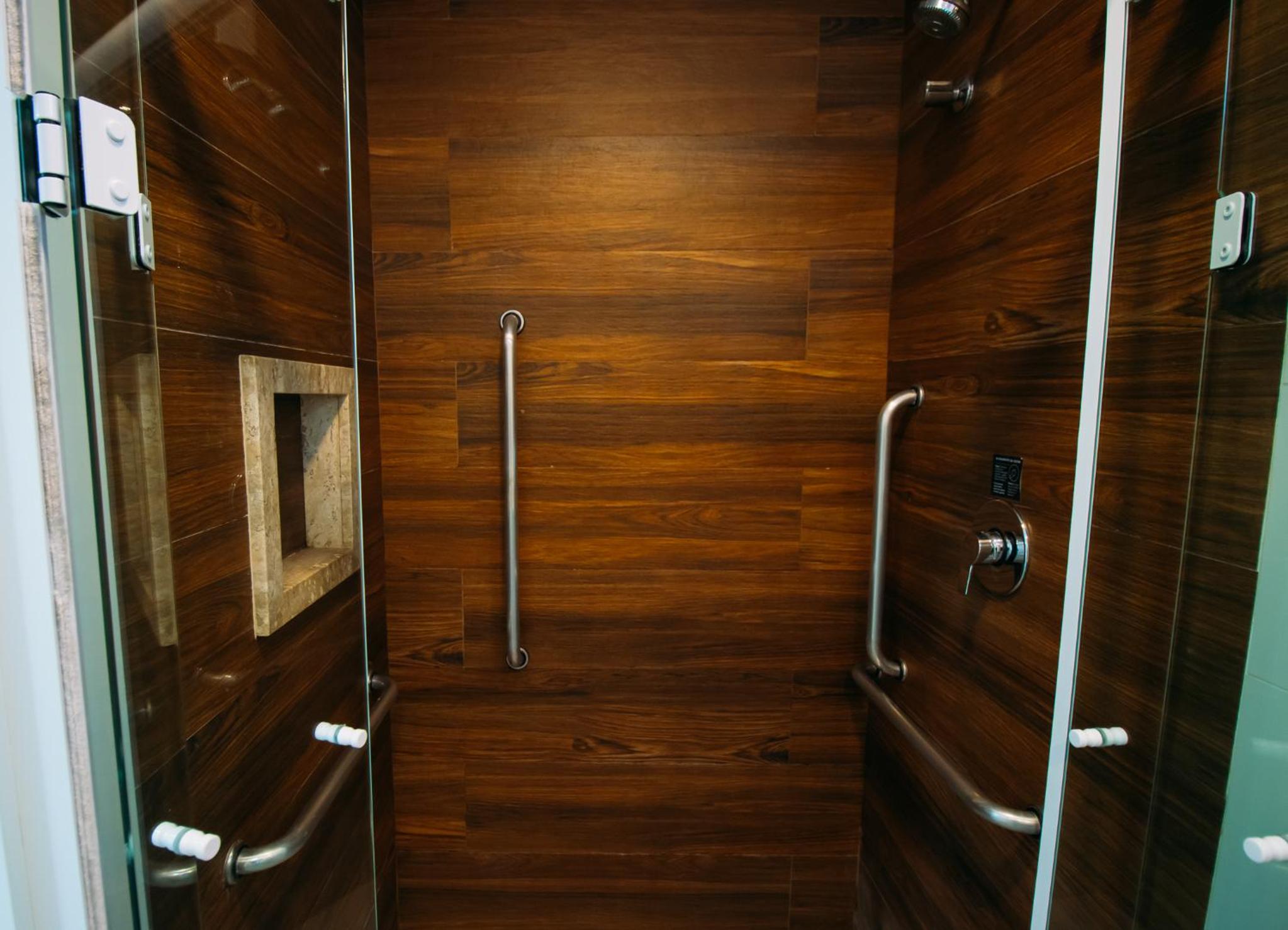Triple Room with City View - Photo 7