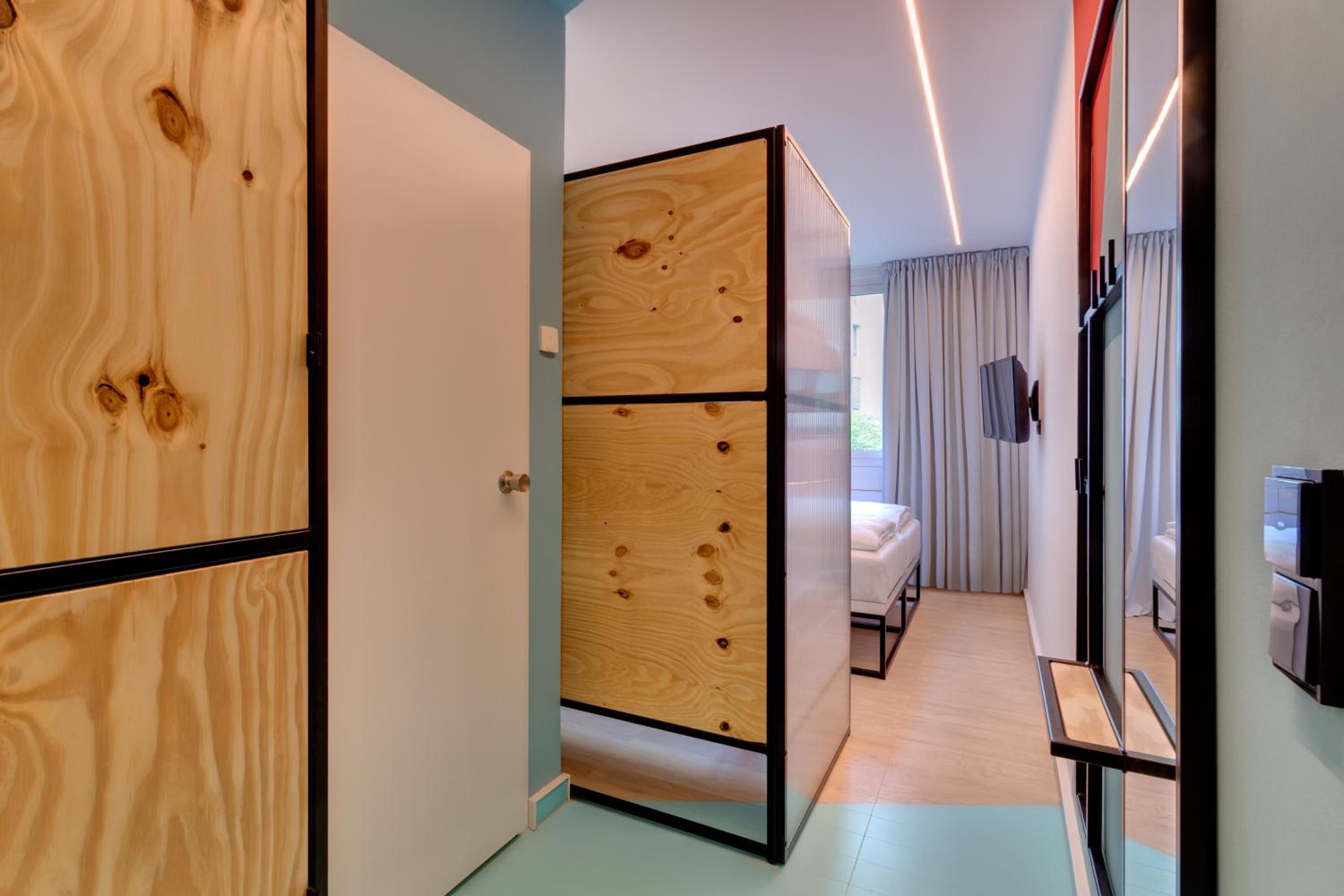 Bed in 4-Bed Dormitory Room