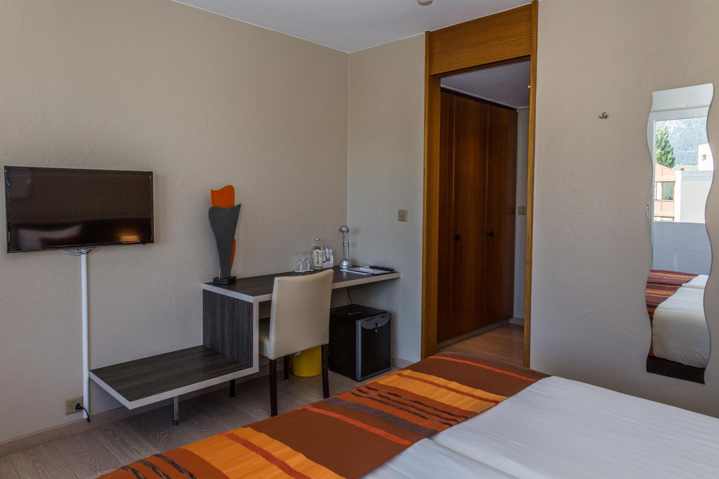 Double Room with Balcony photo 3