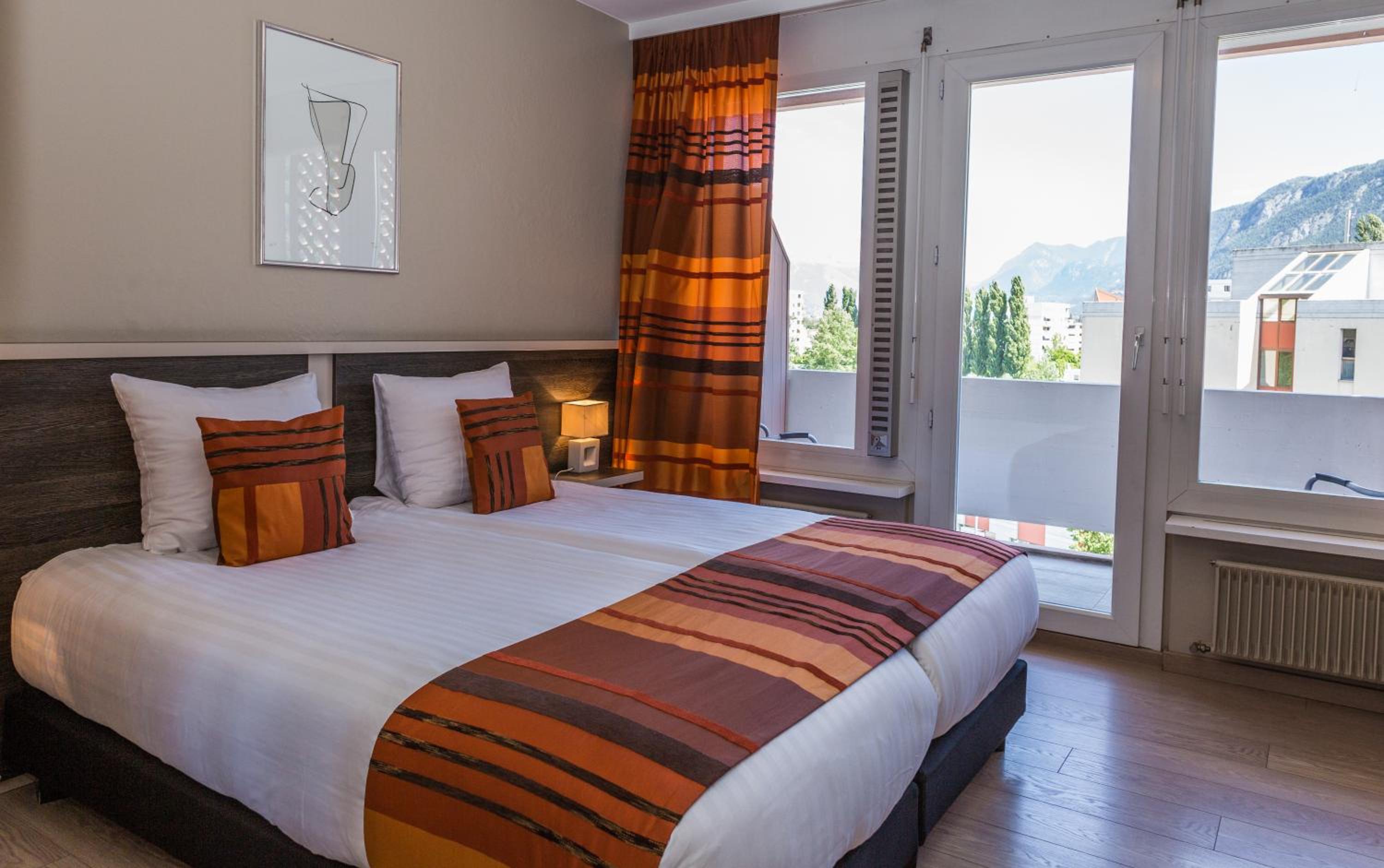 Double Room with Balcony photo 2