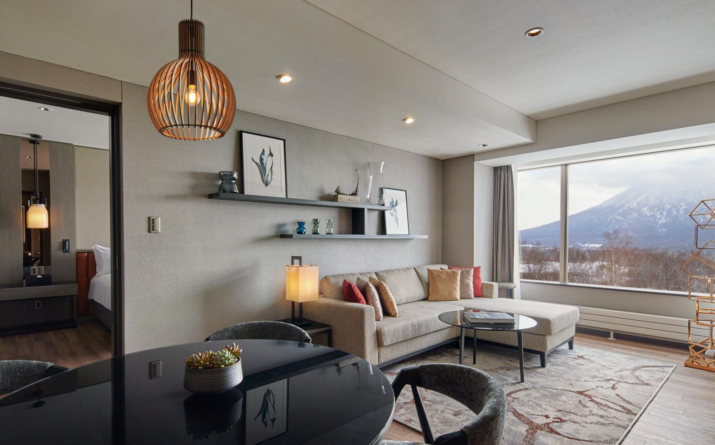 Two-Bedroom King Suite - Photo 3