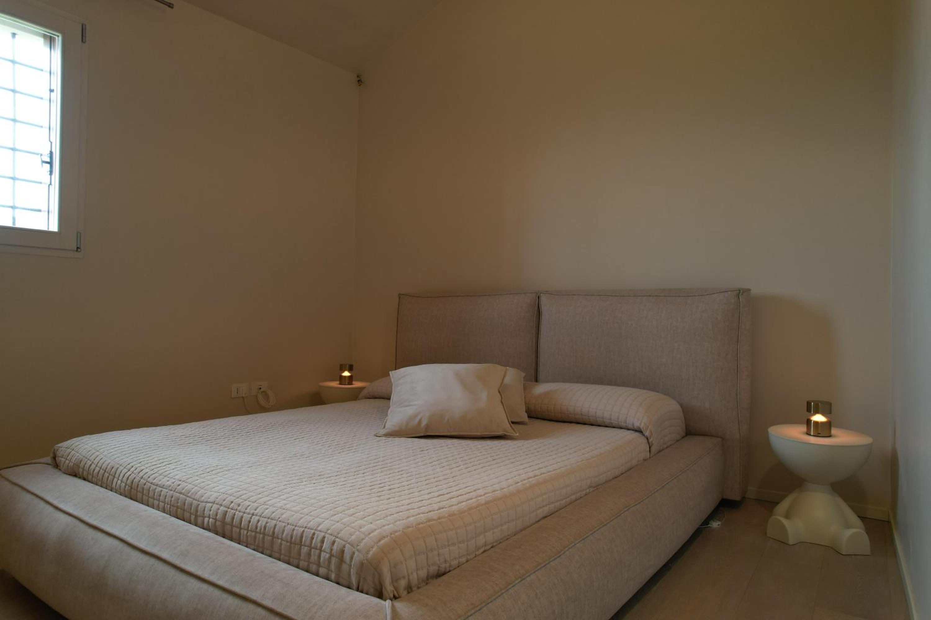 Two-Bedroom Deluxe Apartment with Balcony photo 1
