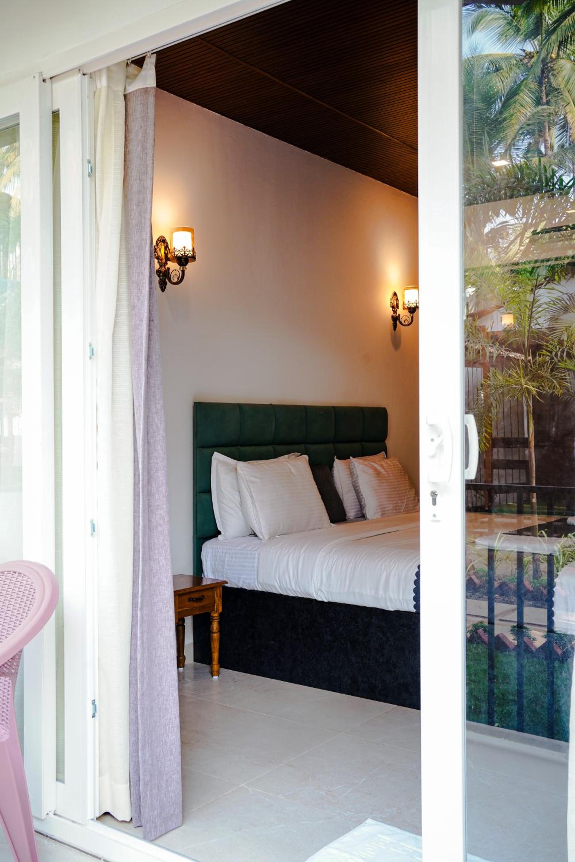 Superior Double Room - Photo 12