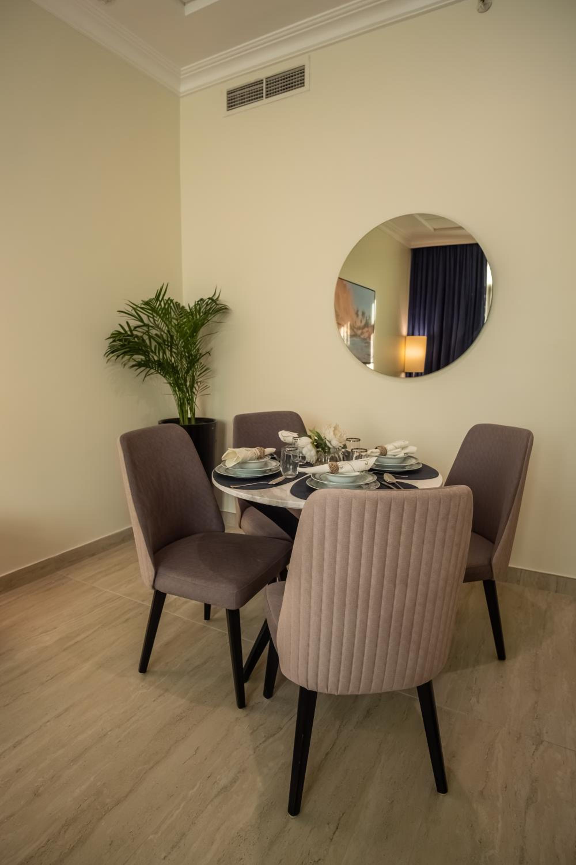 Classic Apartment - Photo 5