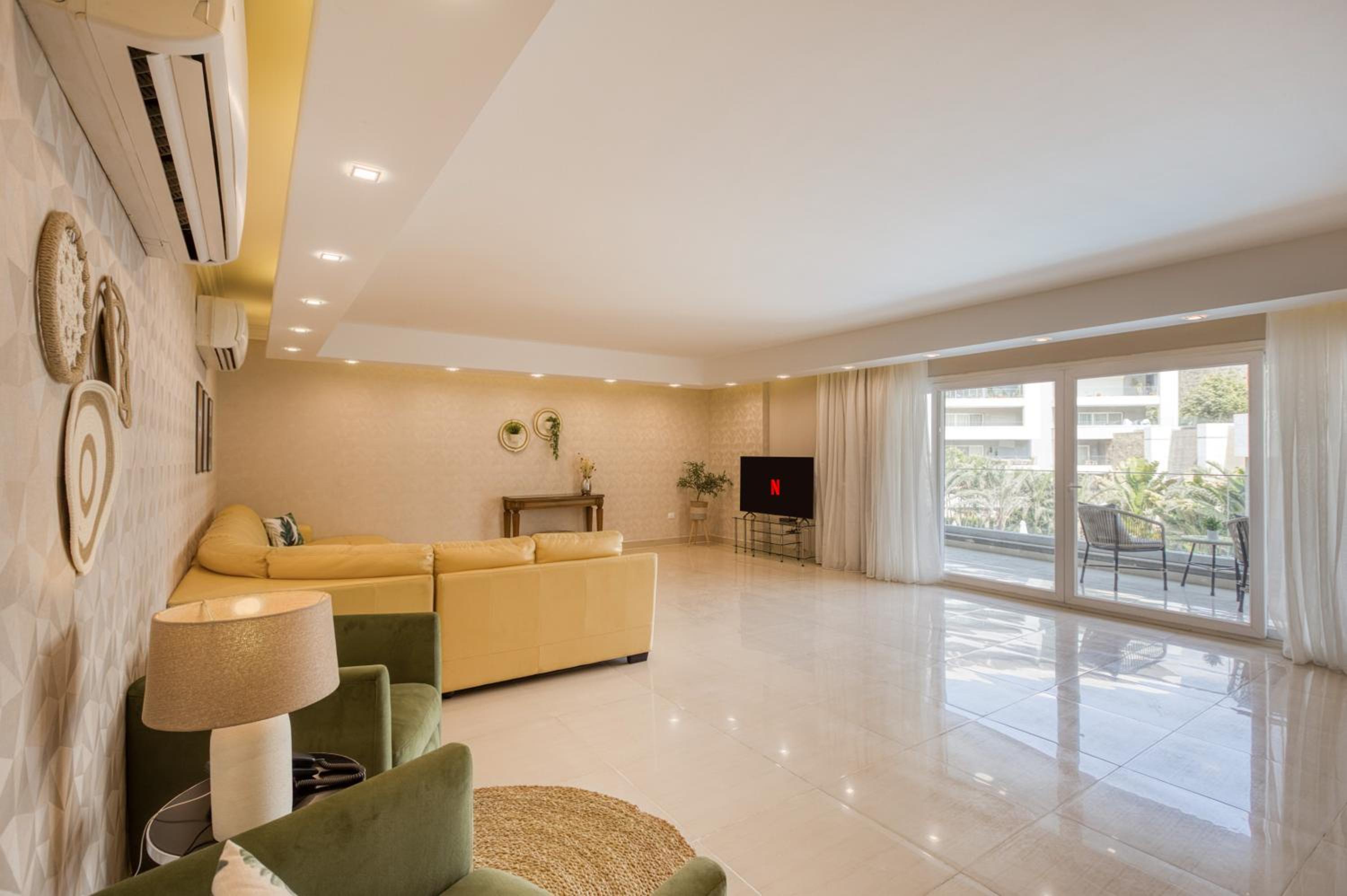 Three-Bedroom Apartment - Photo 8