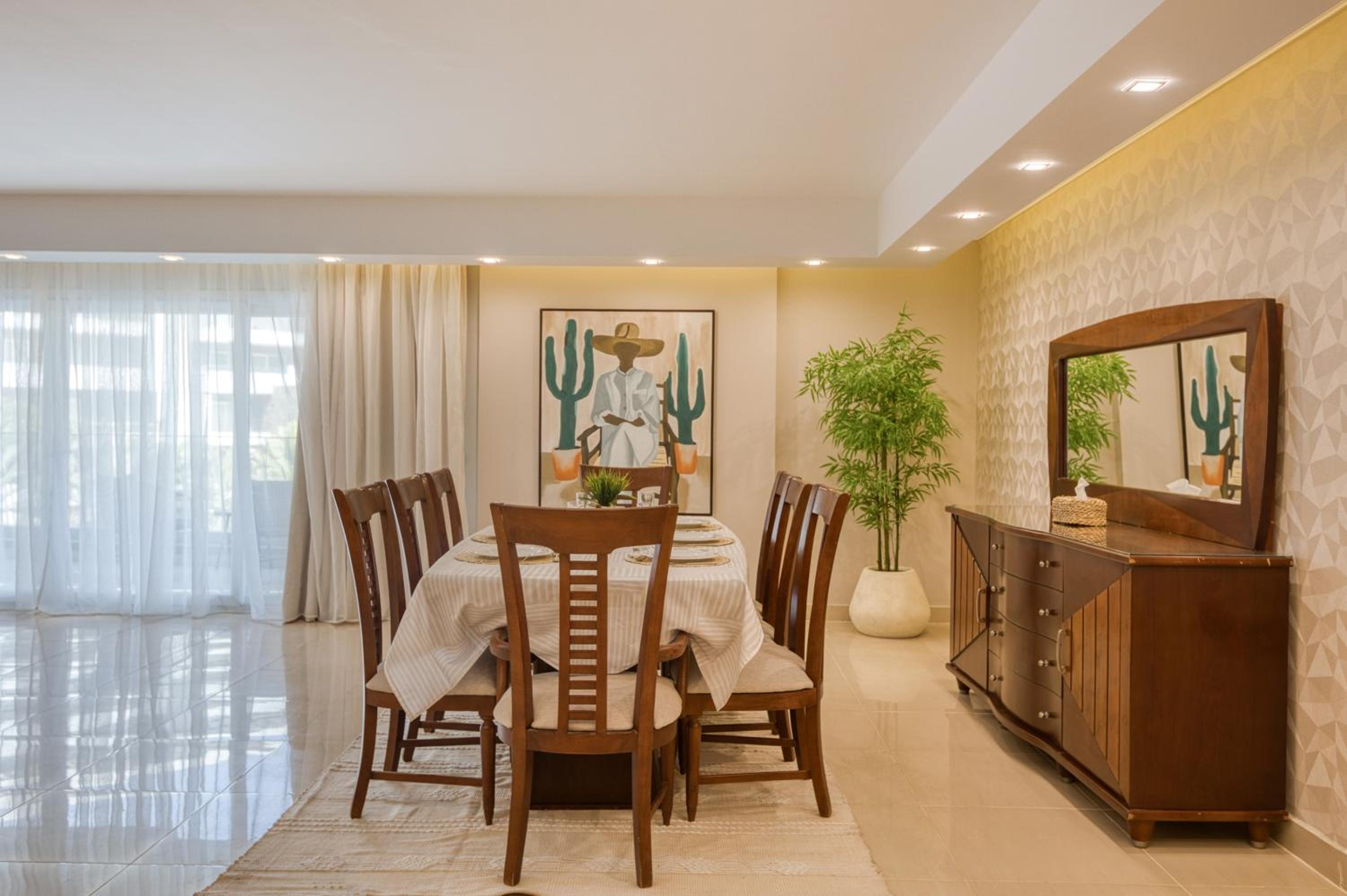 Three-Bedroom Apartment - Photo 6