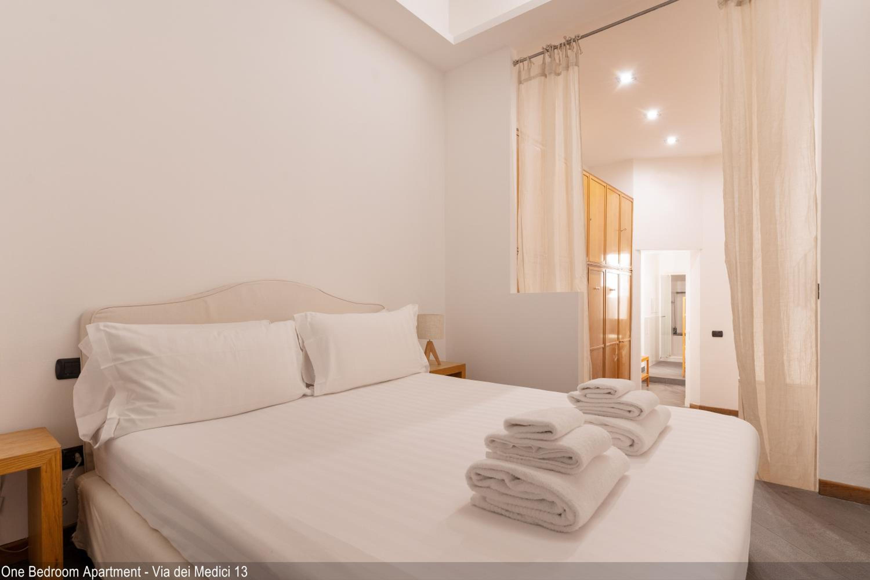 Apartment - Via dei Medici 13