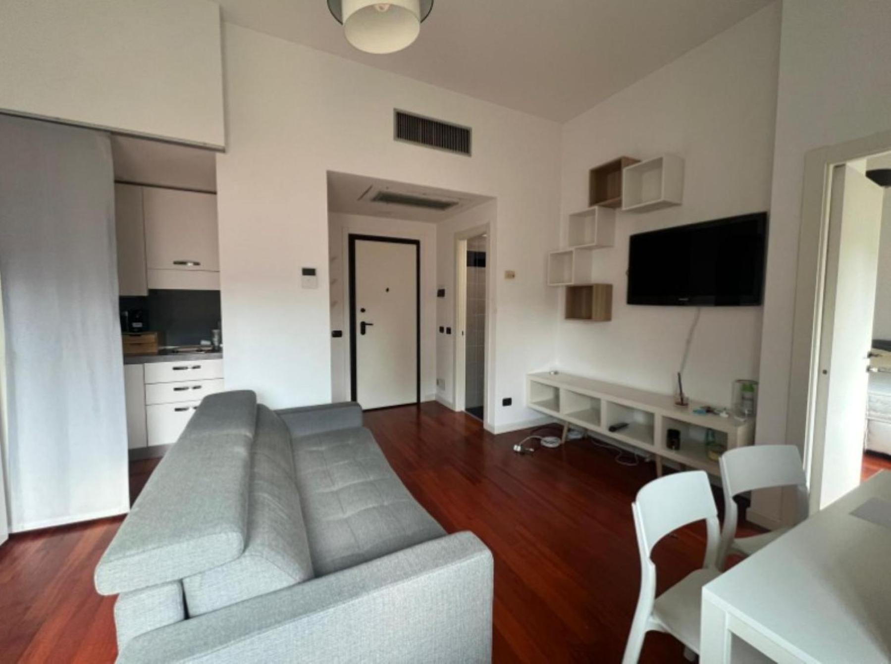 One-Bedroom Deluxe Apartment