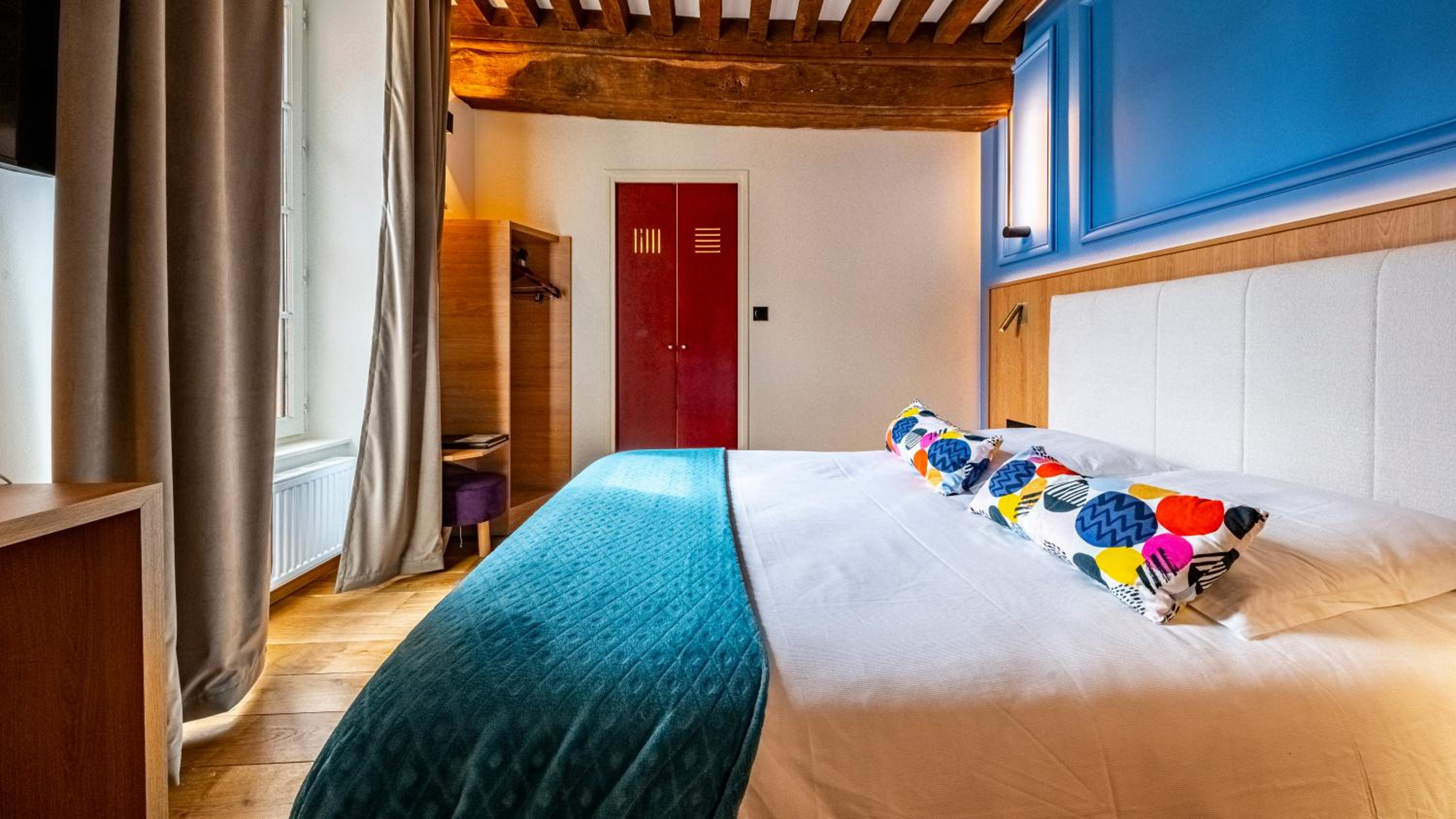 Small Double Room photo 1