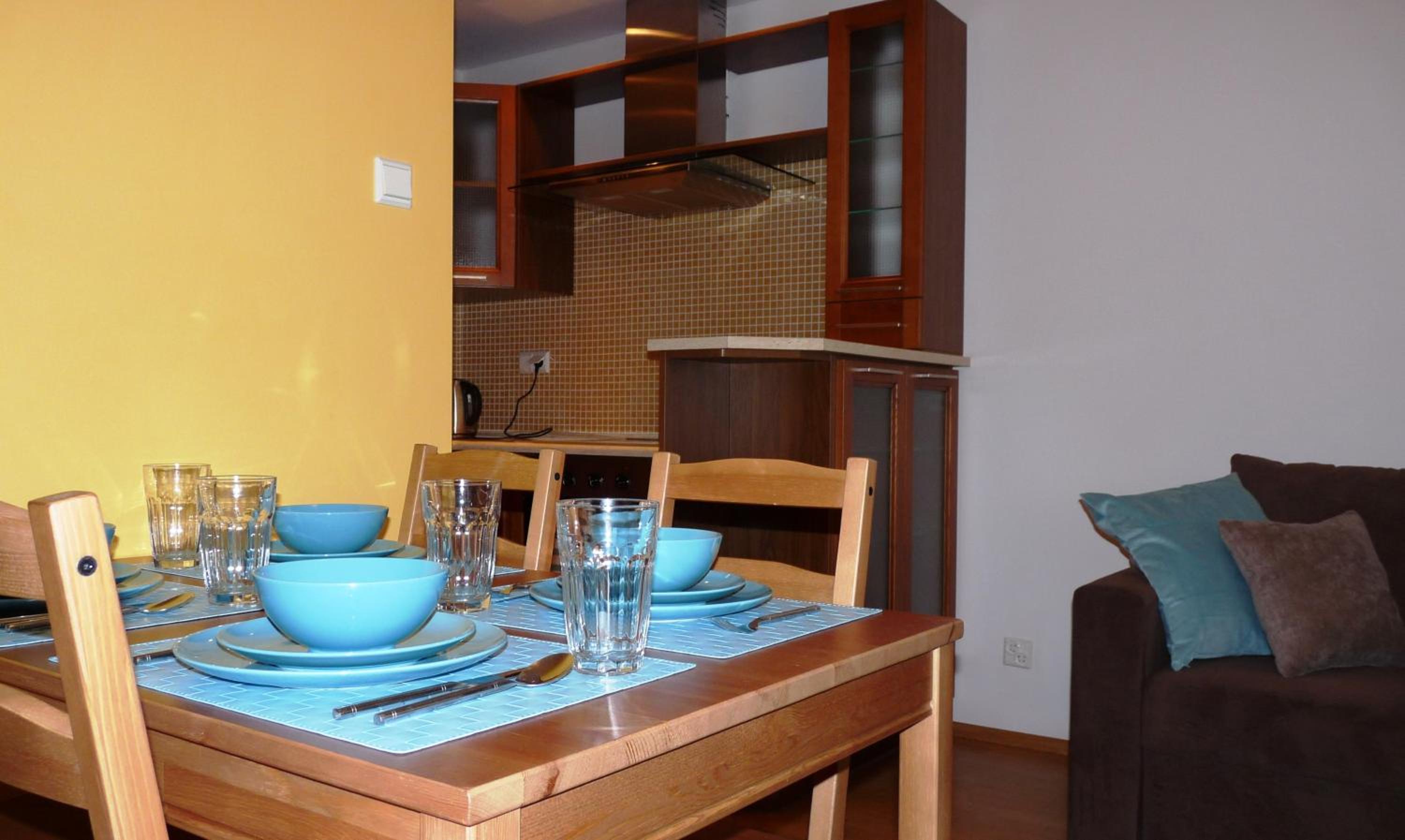 One-Bedroom Apartment - Photo 9