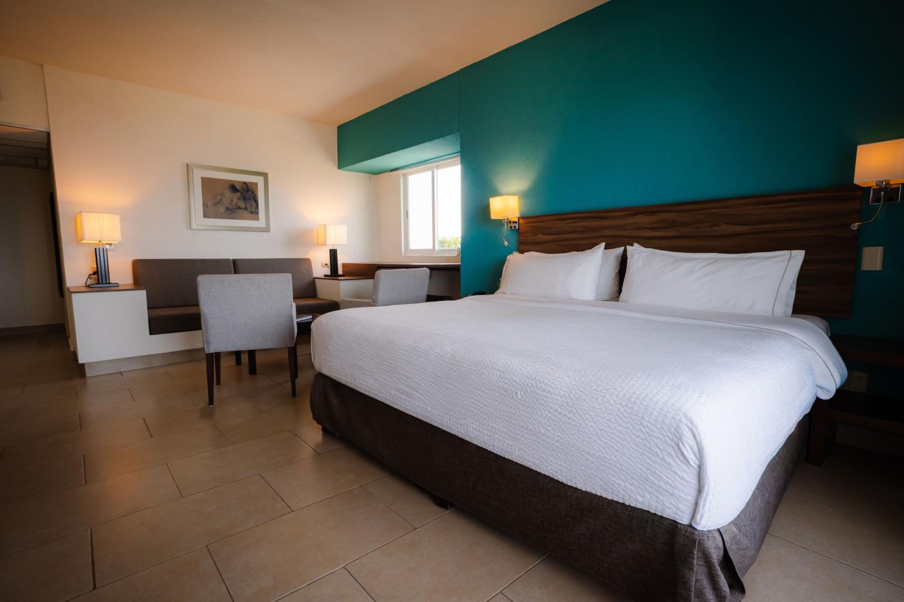 King Suite with Sea View photo 1