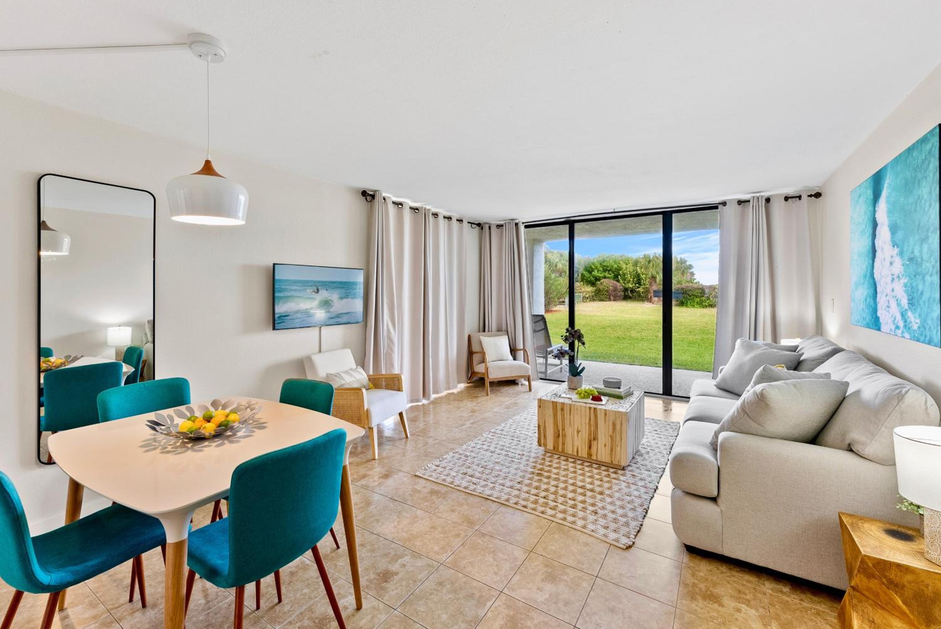 Two-Bedroom Apartment - Ground Floor Walkout - Unit 101 photo 1