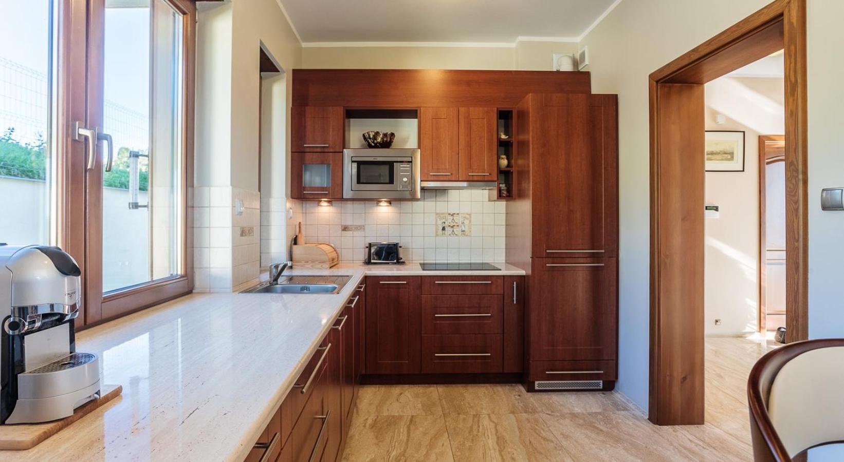 Three-Bedroom House photo 2