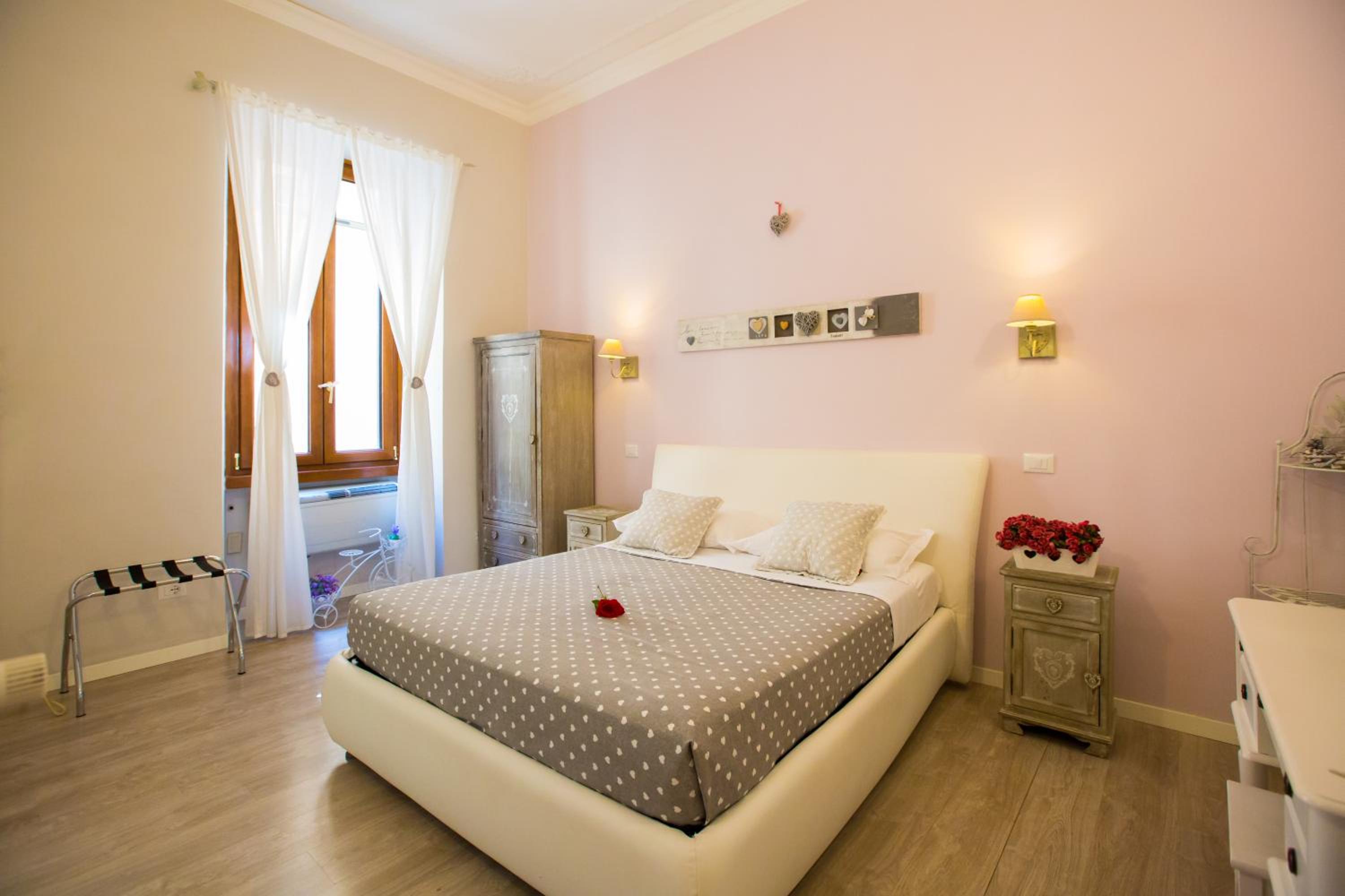 Double Room with Private Bathroom photo 1