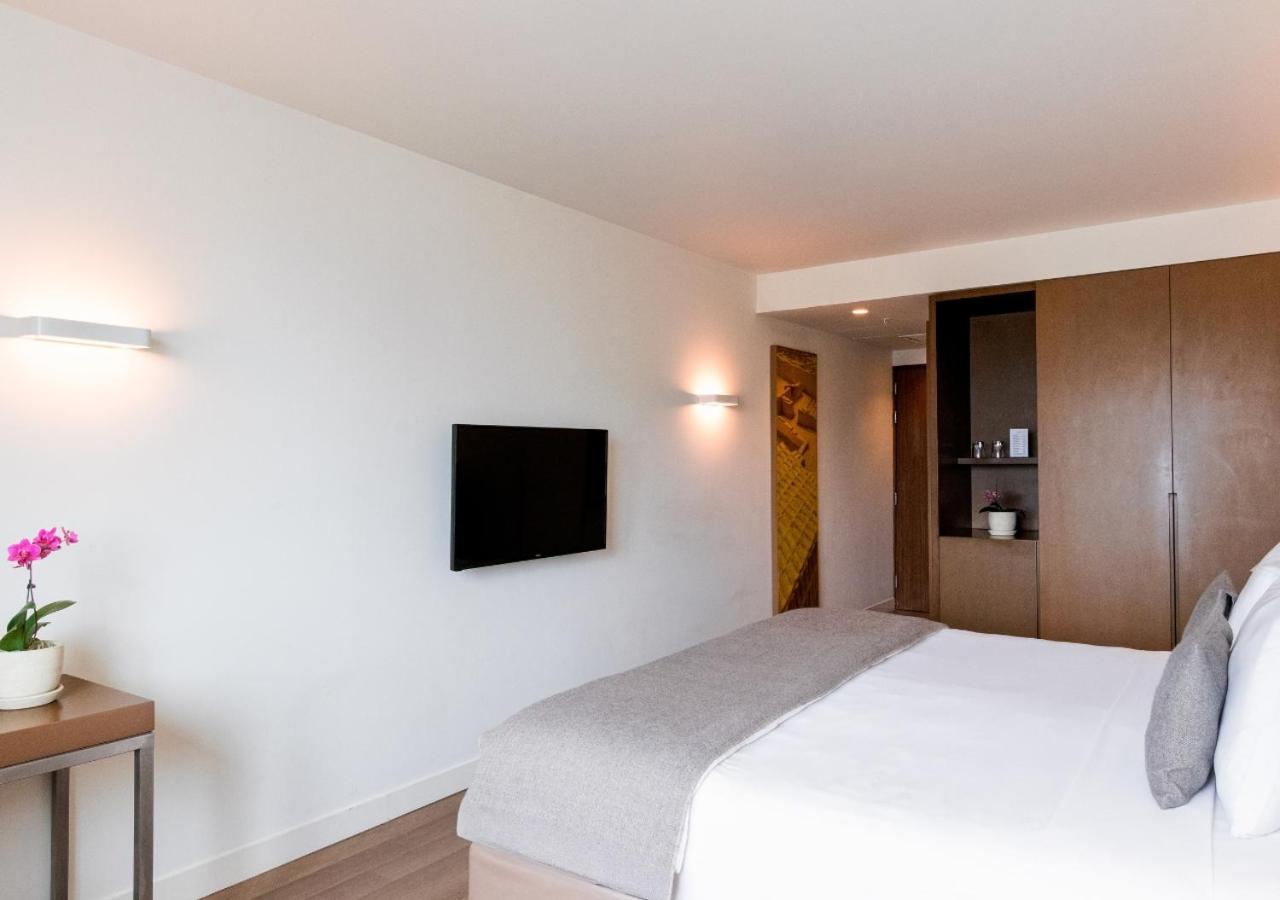 King Room - Non-Smoking