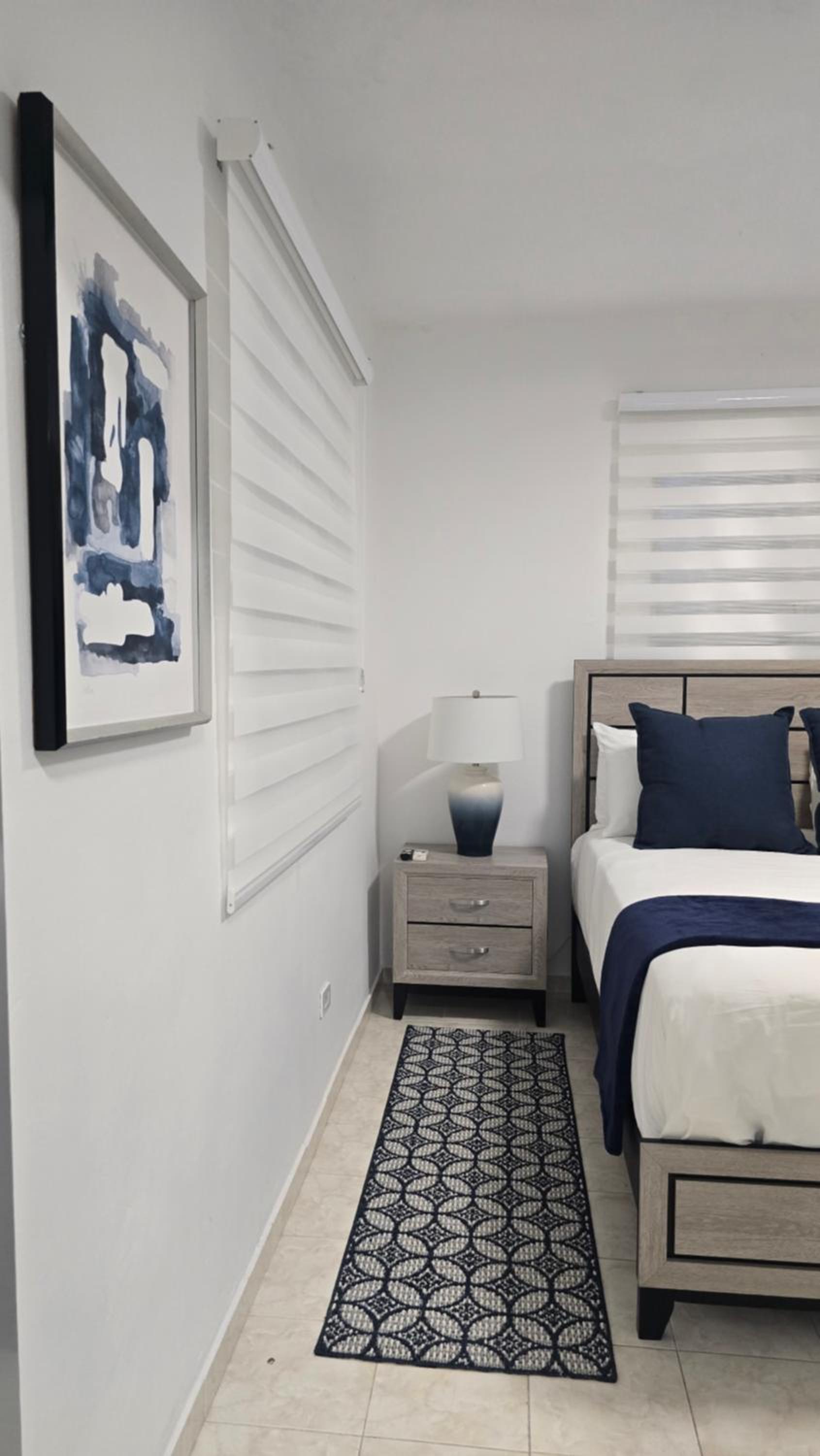 One-Bedroom Apartment - Non-Smoking photo 3