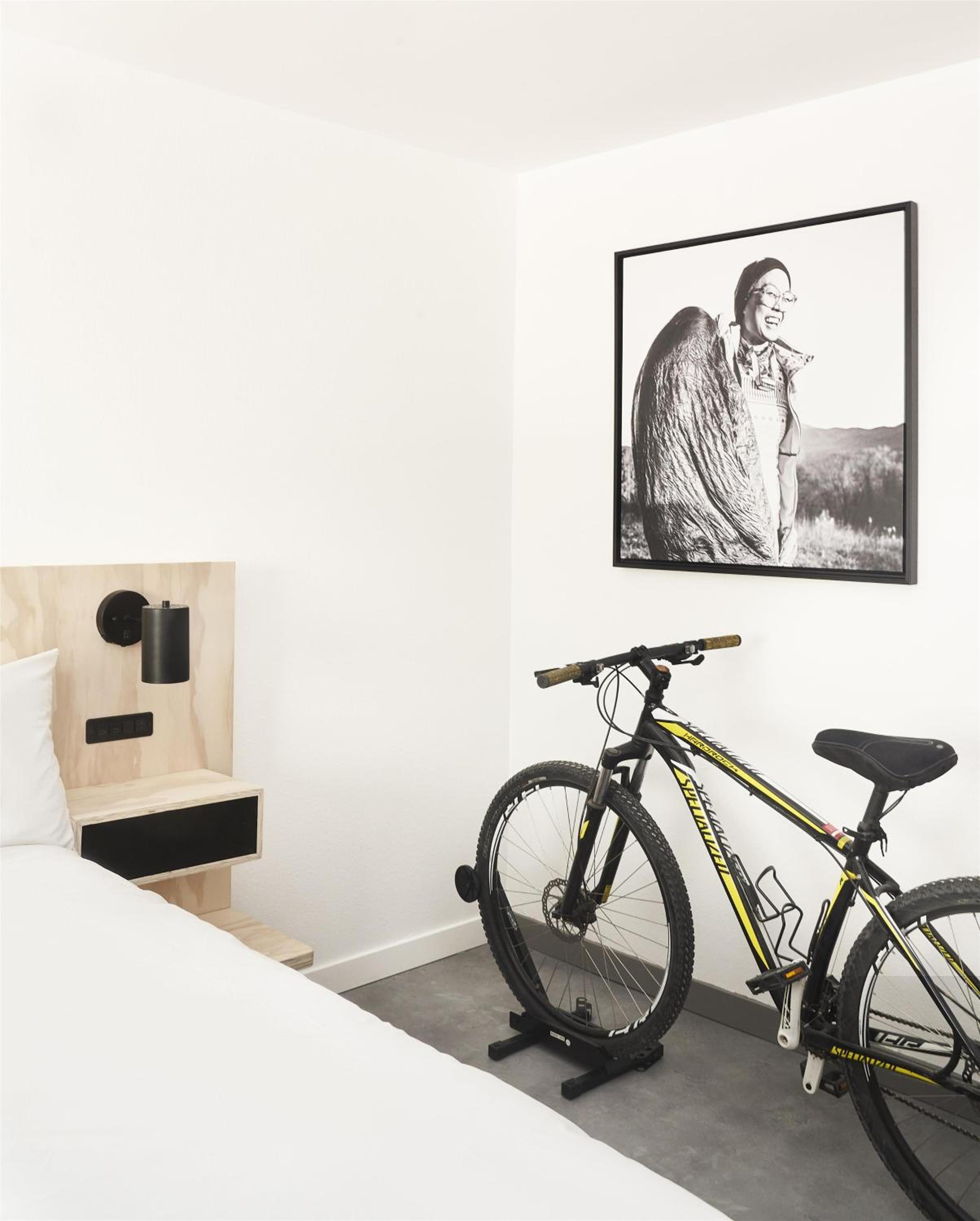 King Room with View - Photo 2