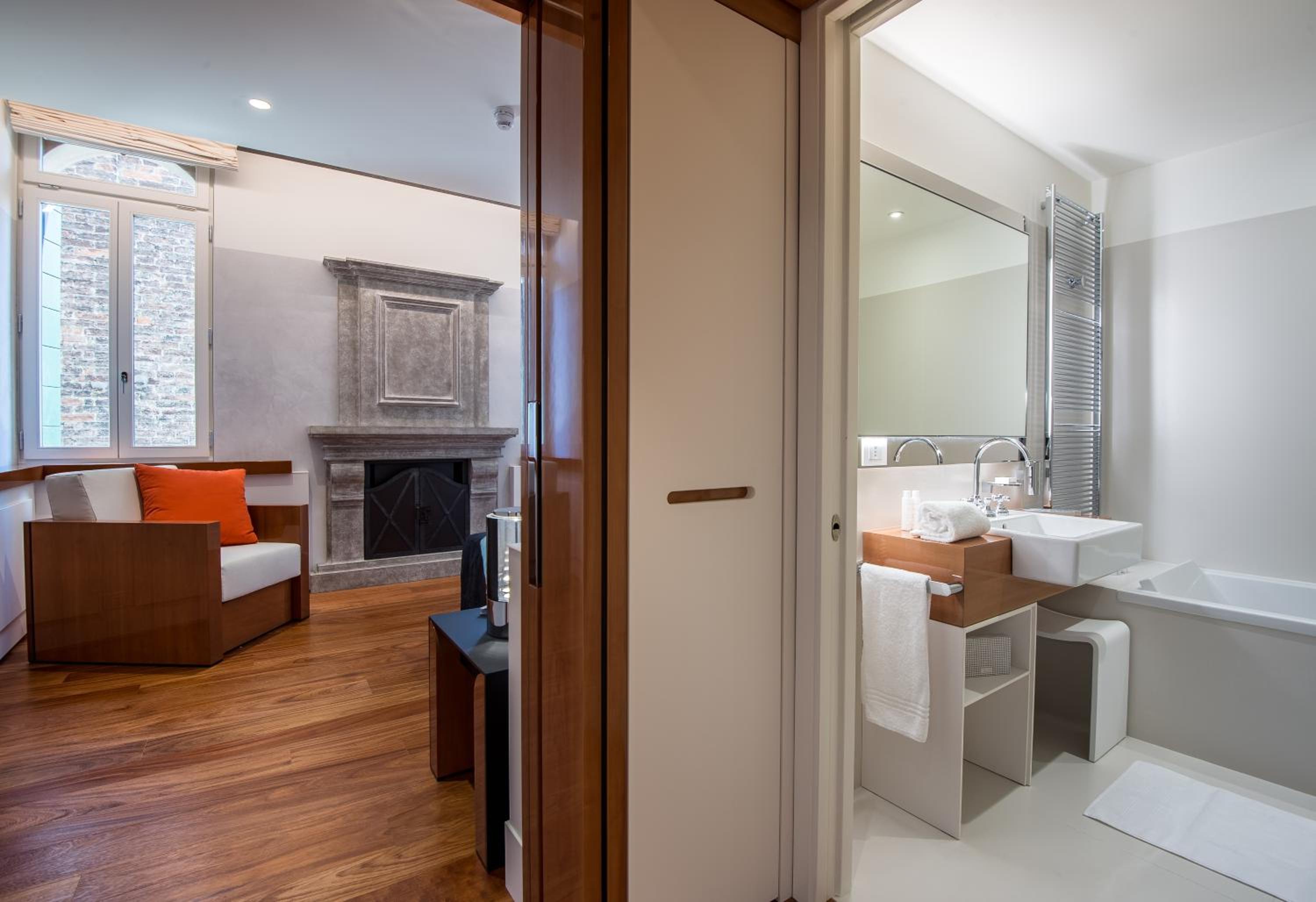 Executive One-Bedroom Apartment  - no smoking