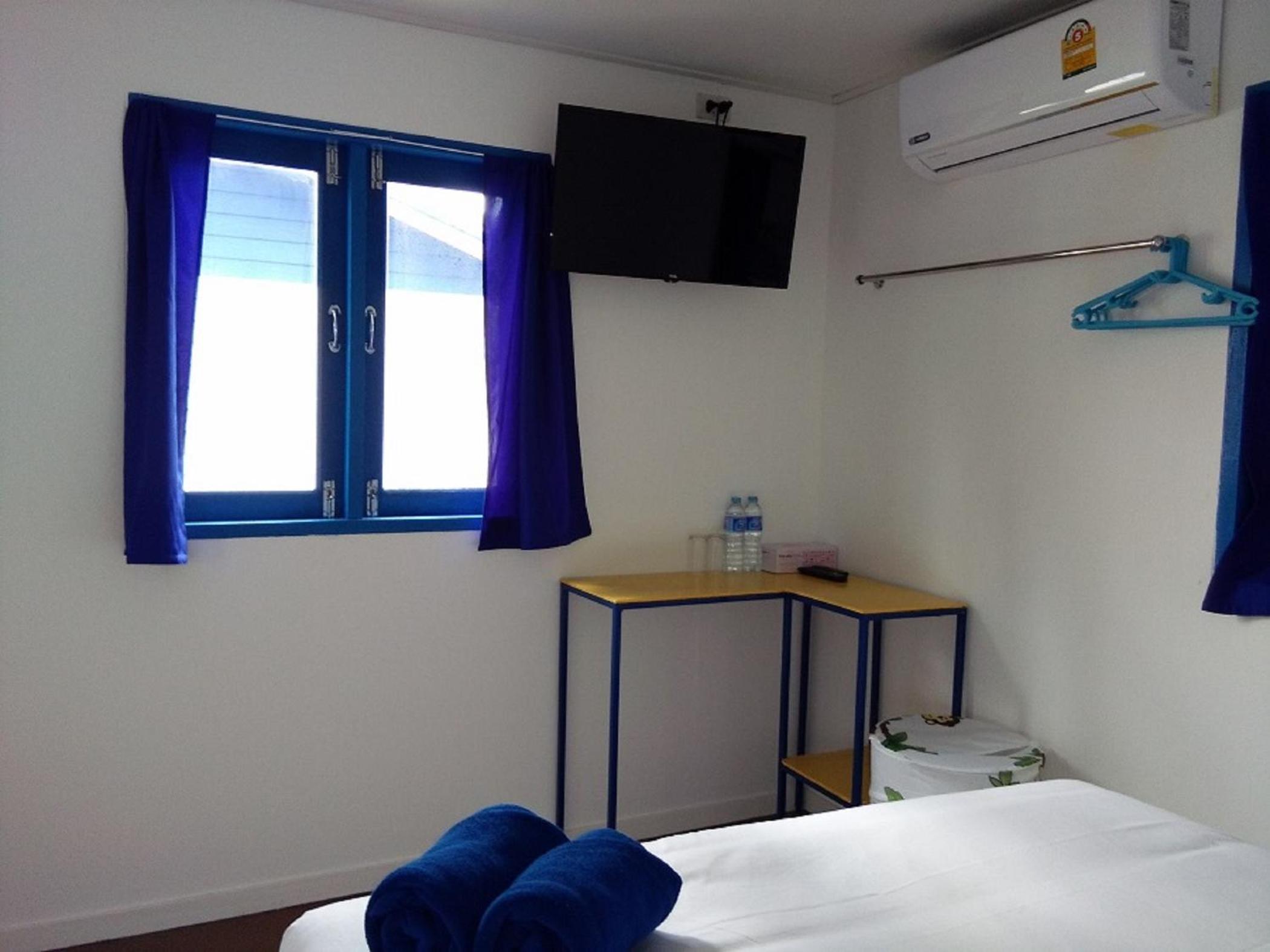 One-Bedroom Chalet - Photo 3