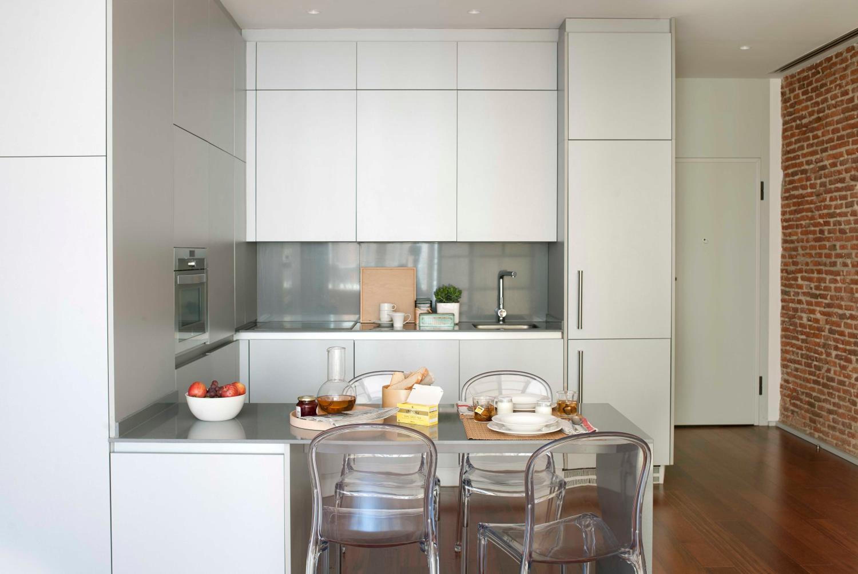 Two-Bedroom Apartment Deluxe with One Bathroom photo 3