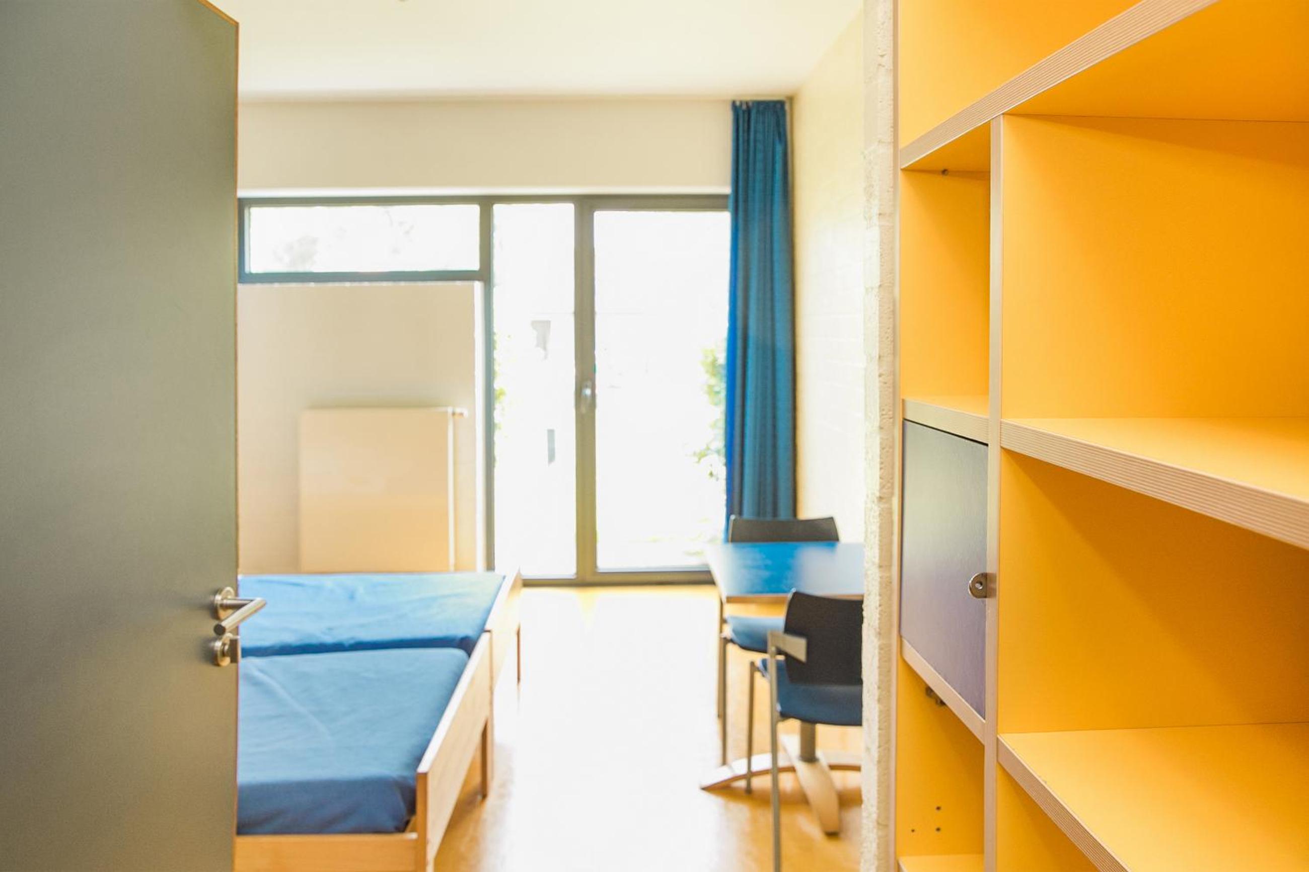 Twin Room with Bathroom