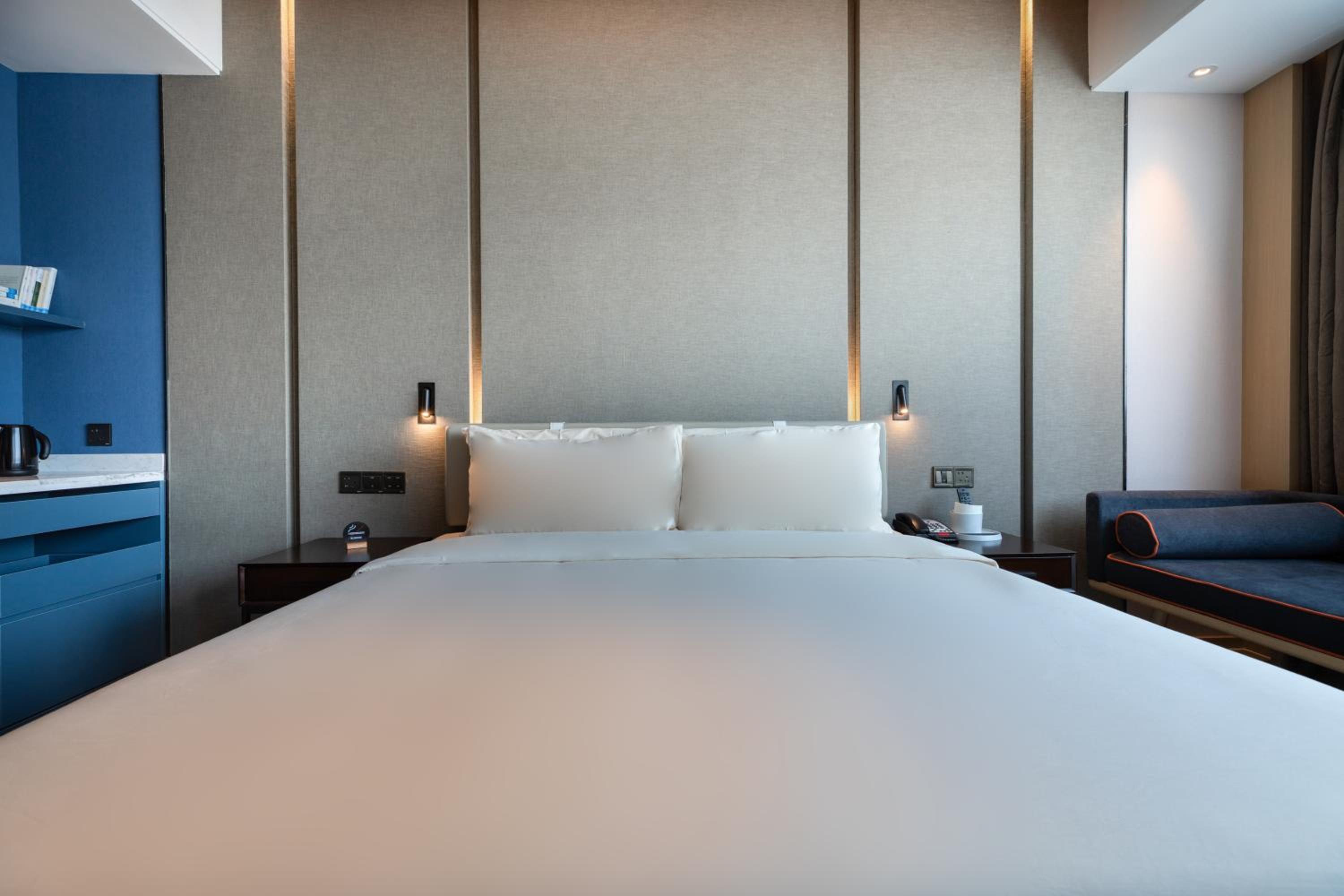 Large Single Room photo 2