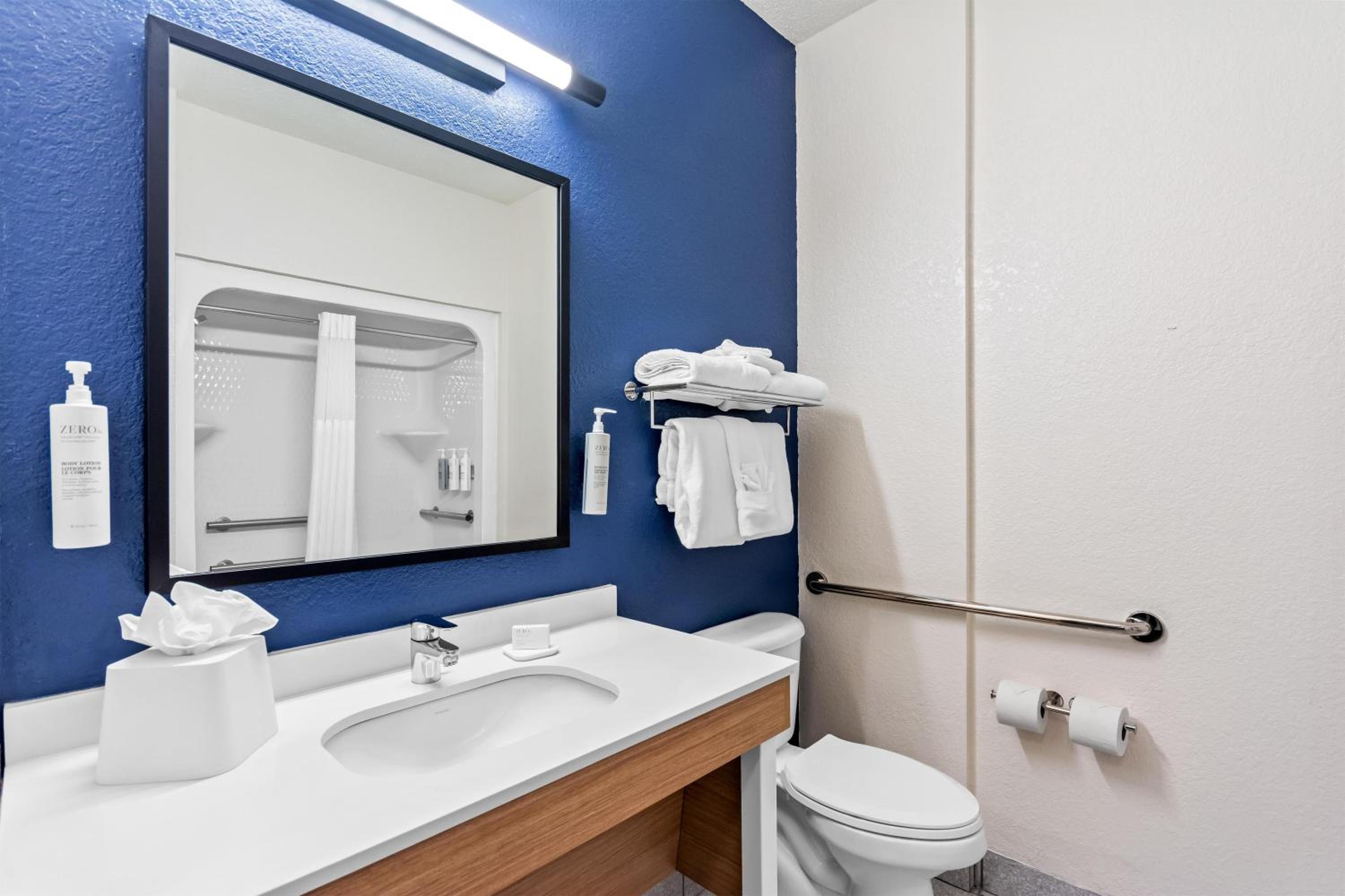 Spark by Hilton La Grange, 사진 5